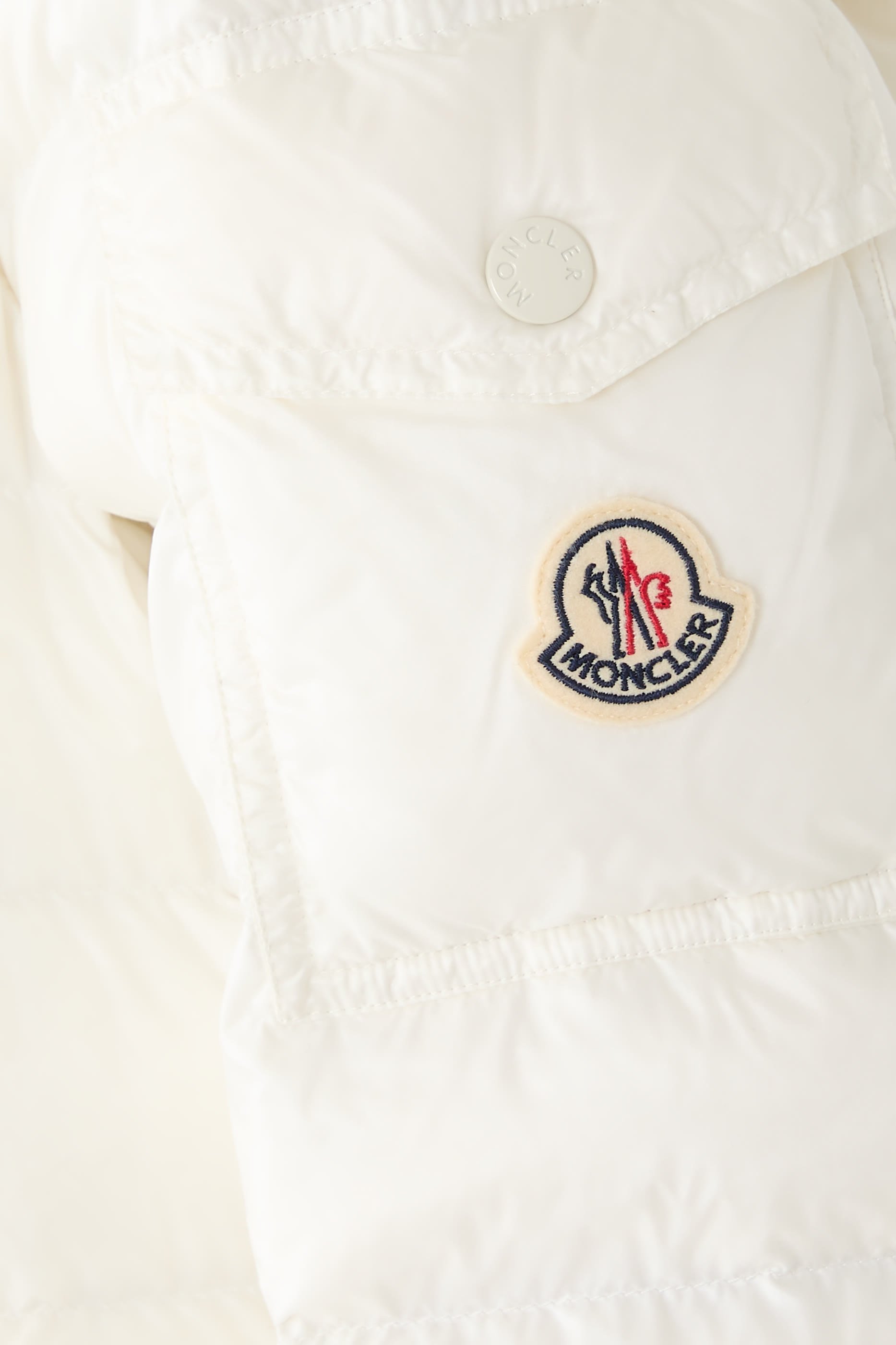 جاكيت دالس قصير بتصميم مبطن بغطاء للرأس