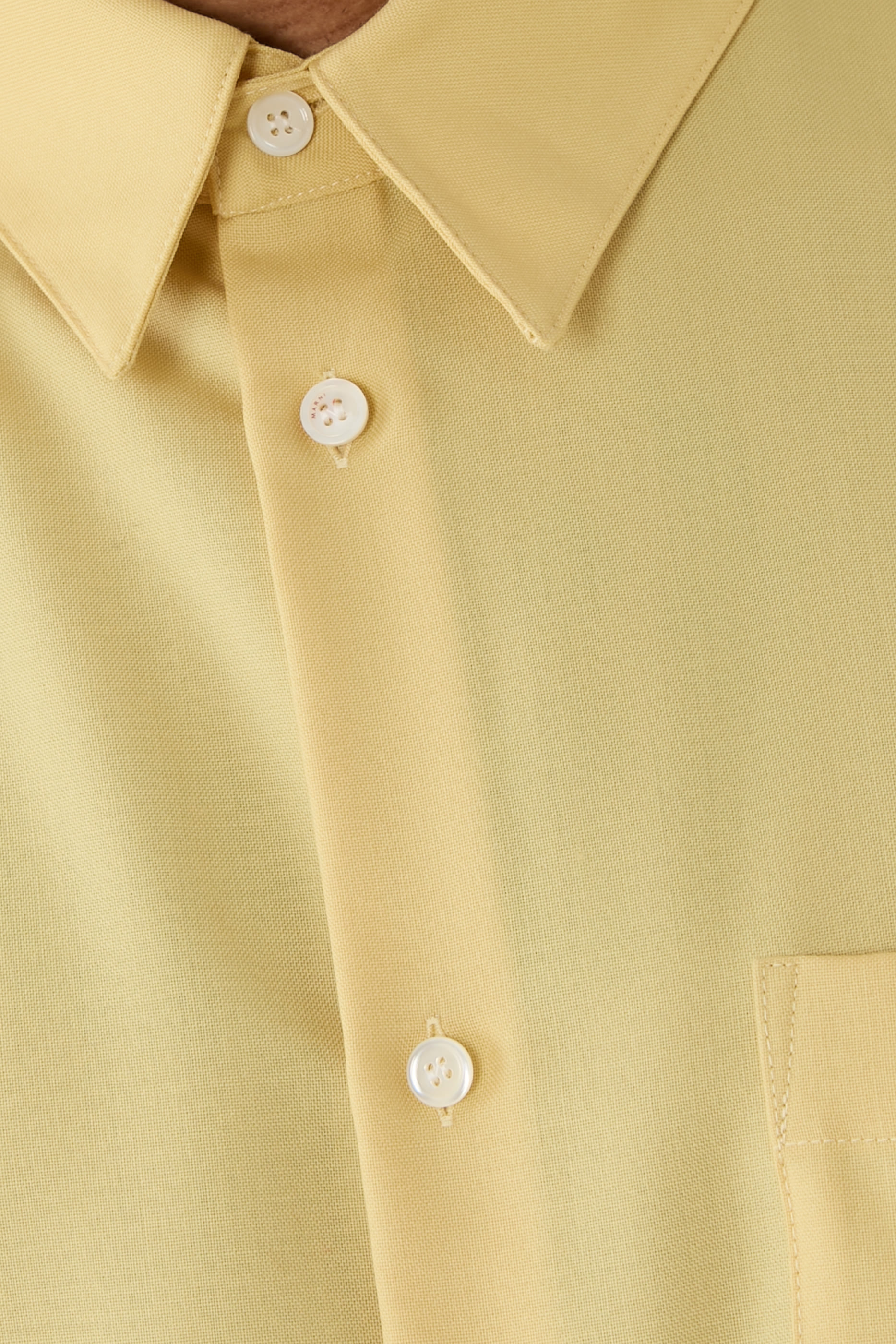 قميص صوف خفيف الوزن