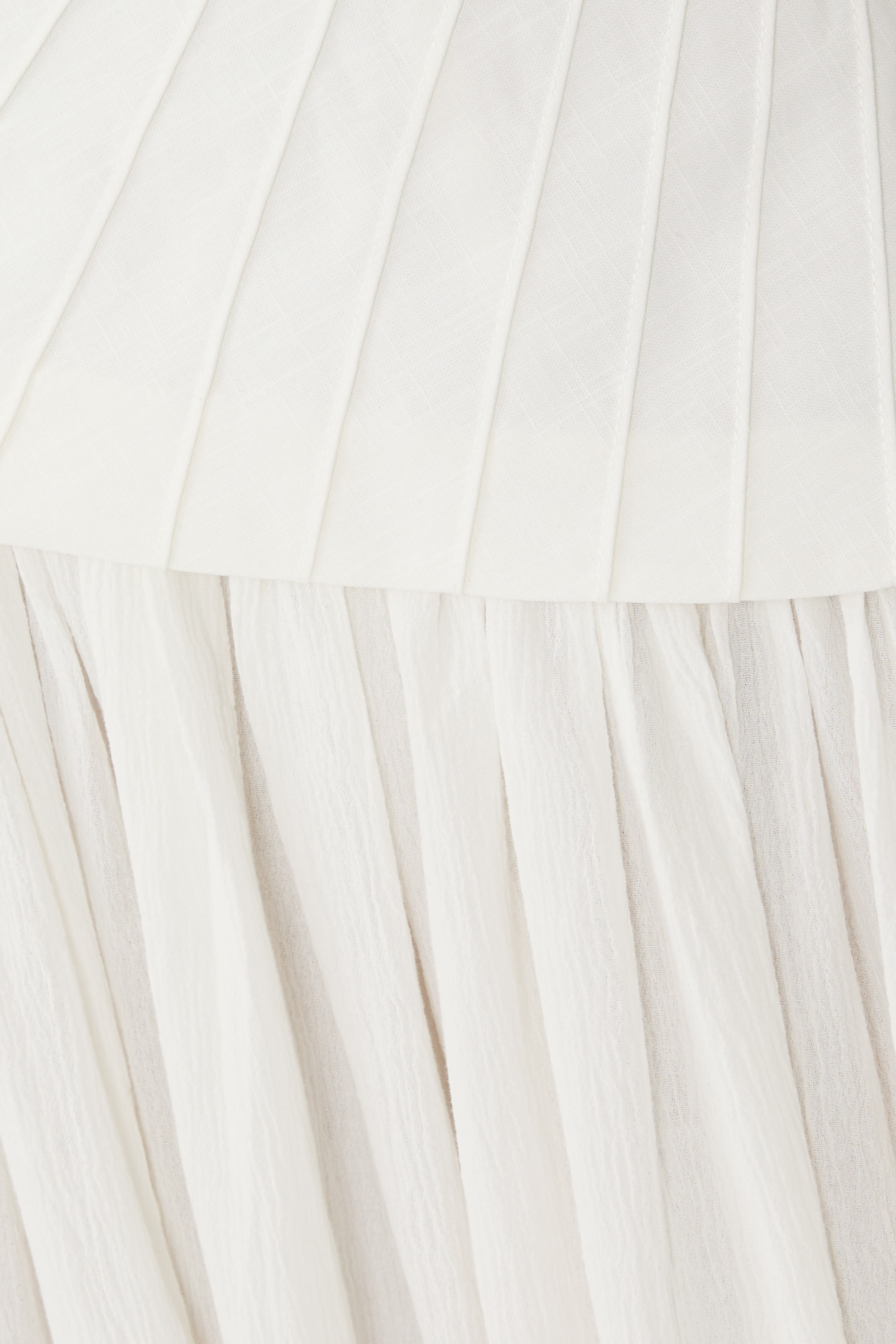 فستان بليث طويل بلا حمالات