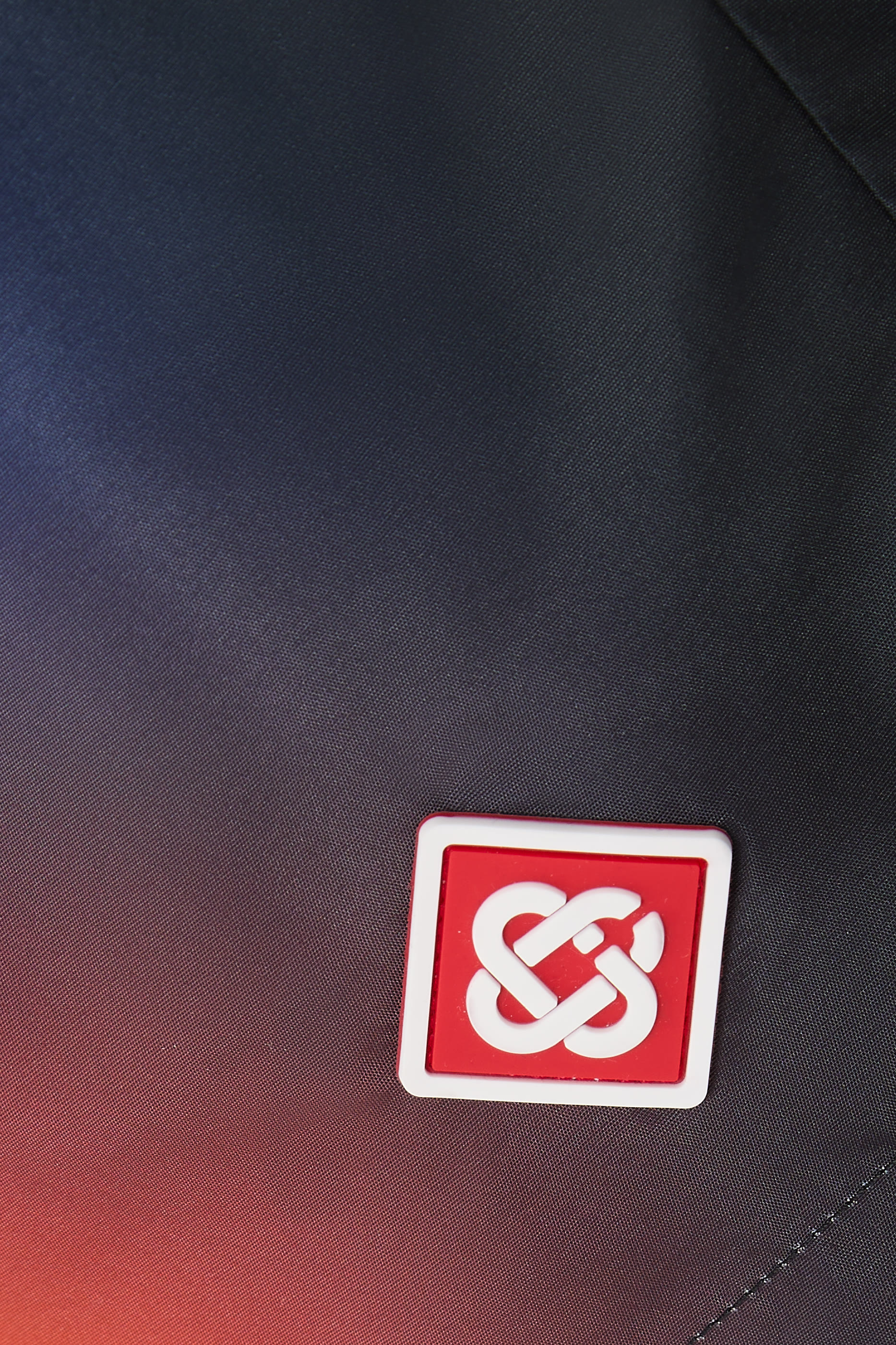 شورت سباحة مصبوغ بالربط والعقد