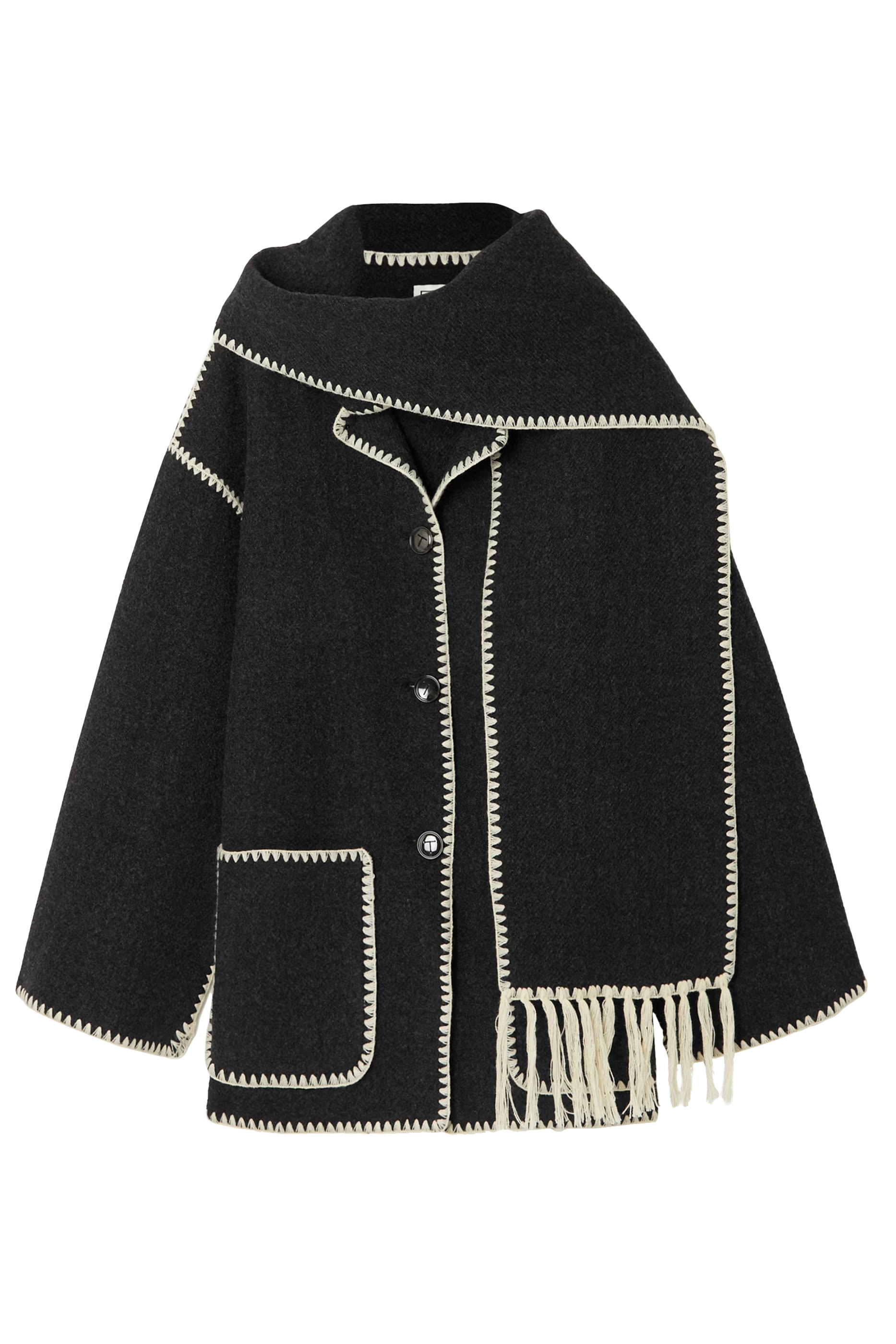 جاكيت بوشاح وتطريزات