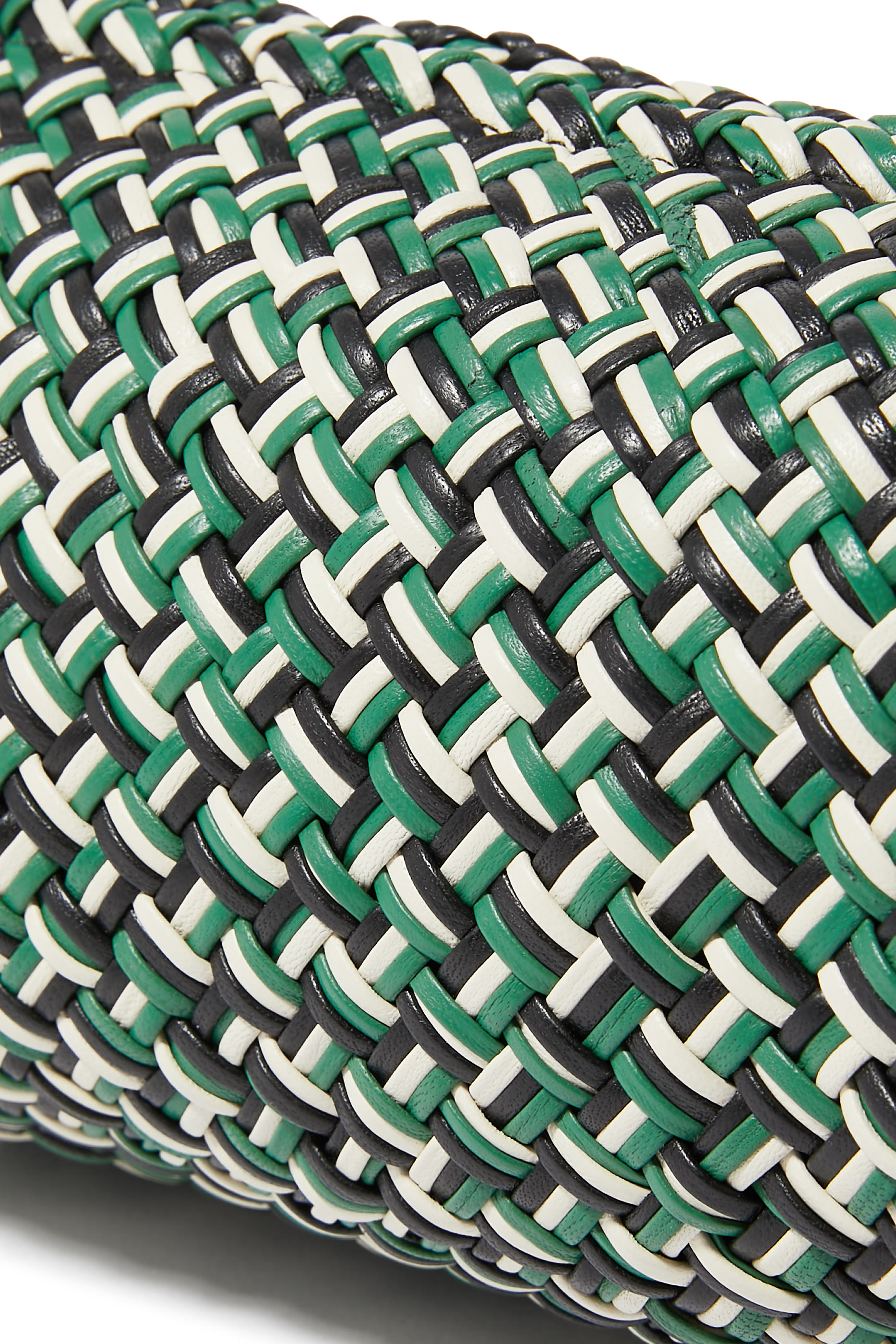 حقيبة كتف كونولو