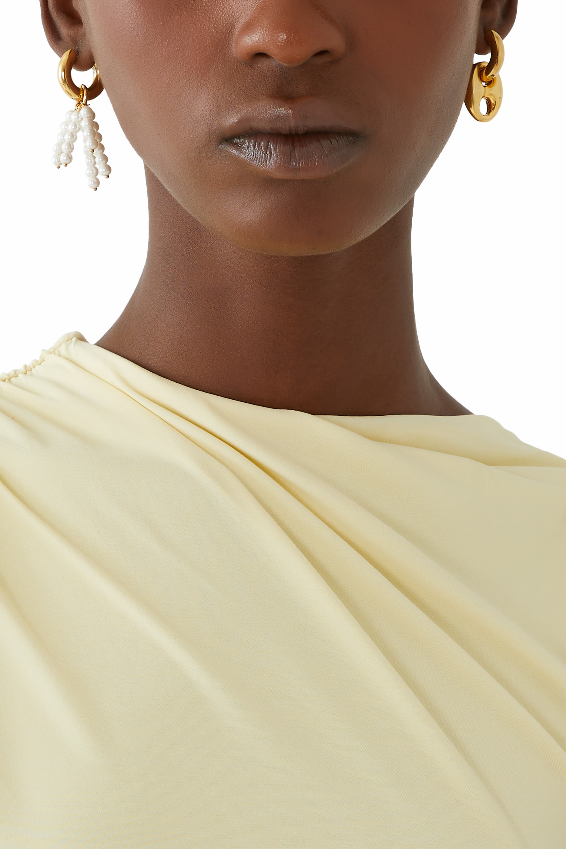 أقراط ميكس آند ماتش مرصعة بلؤلؤ، نحاس مطلي بذهب عيار 24