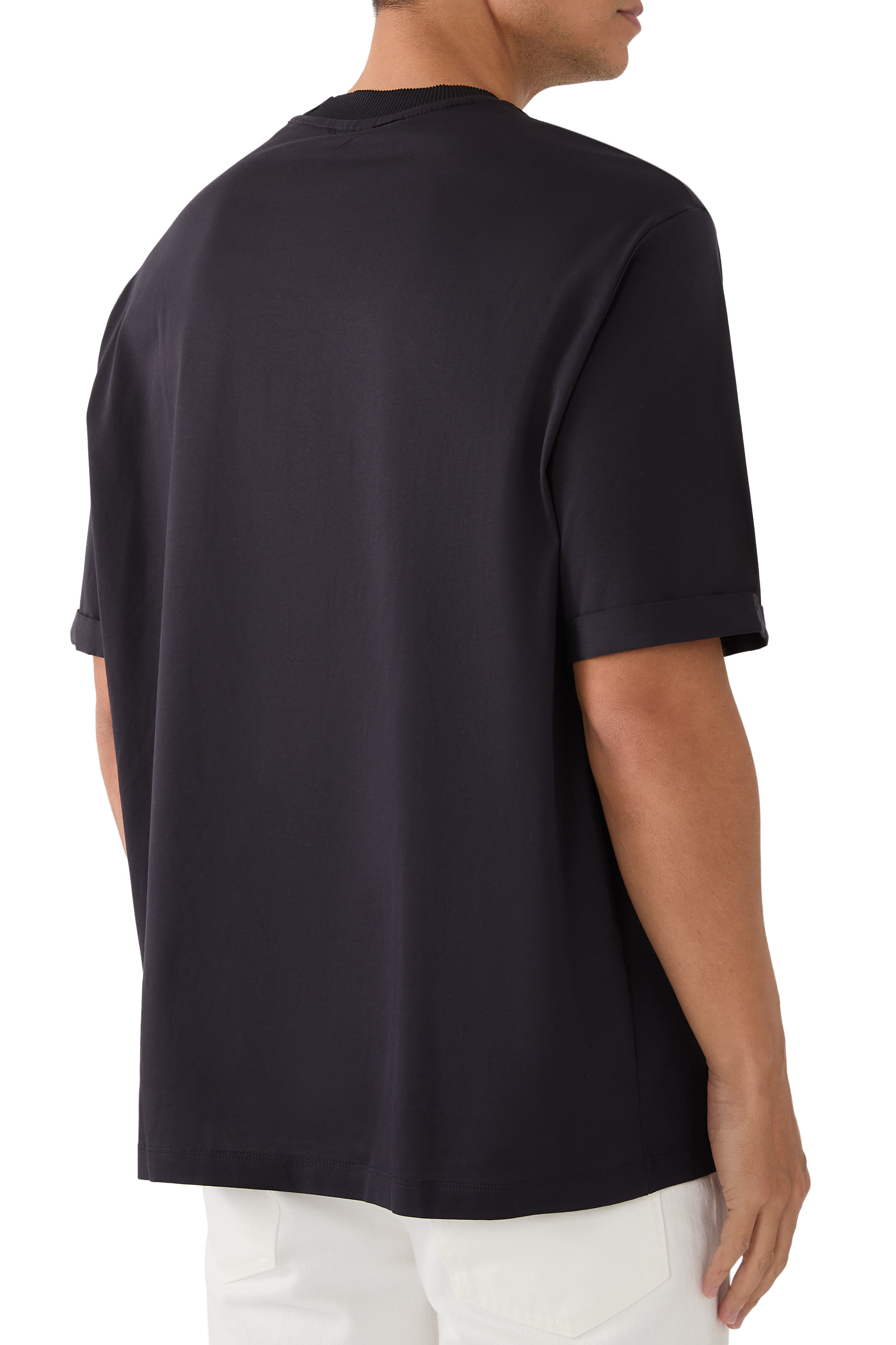 تيشيرت بنقشة حرفي شعار الماركة