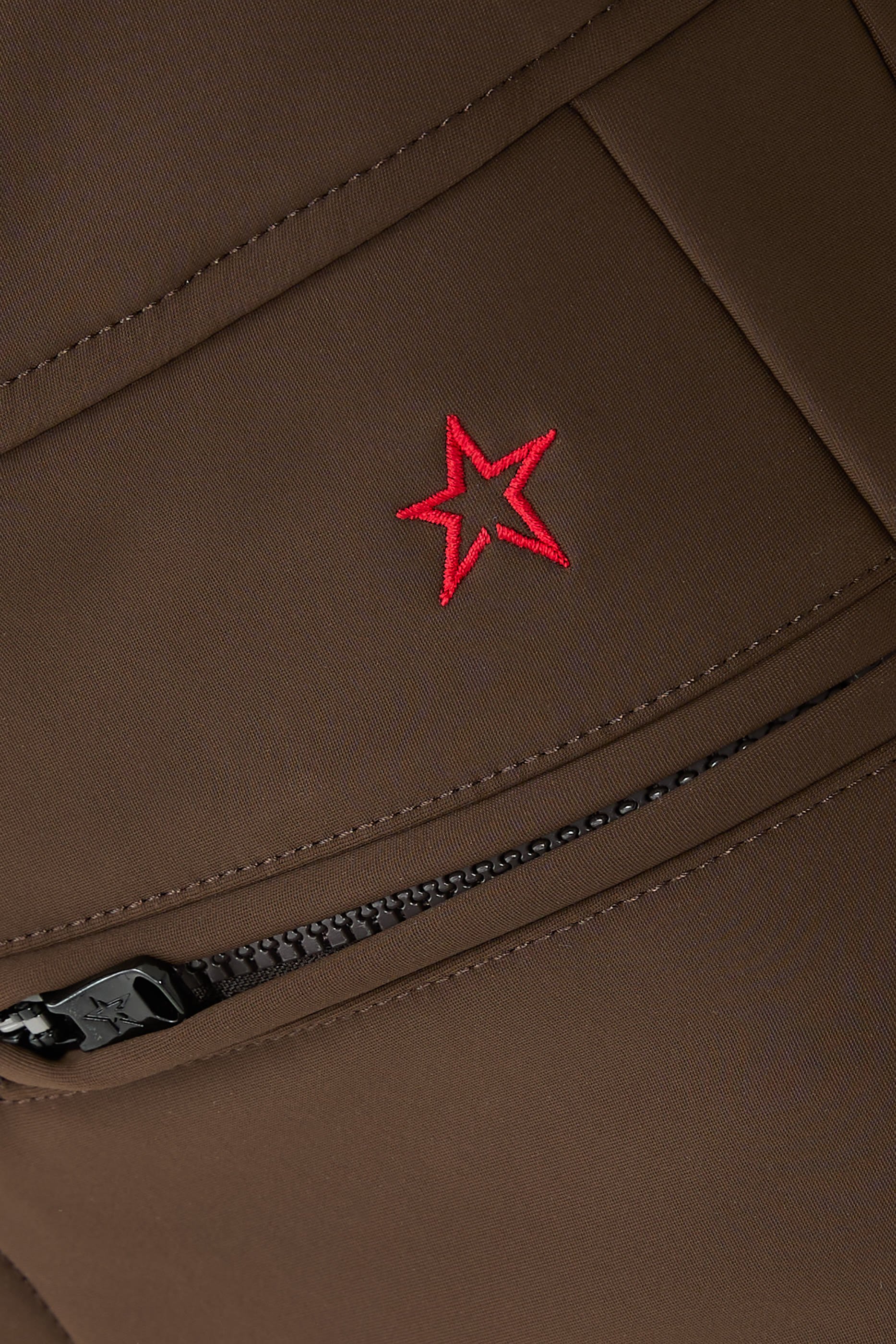 بنطال تزلج أورورا بقصة واسعة وخصر مرتفع