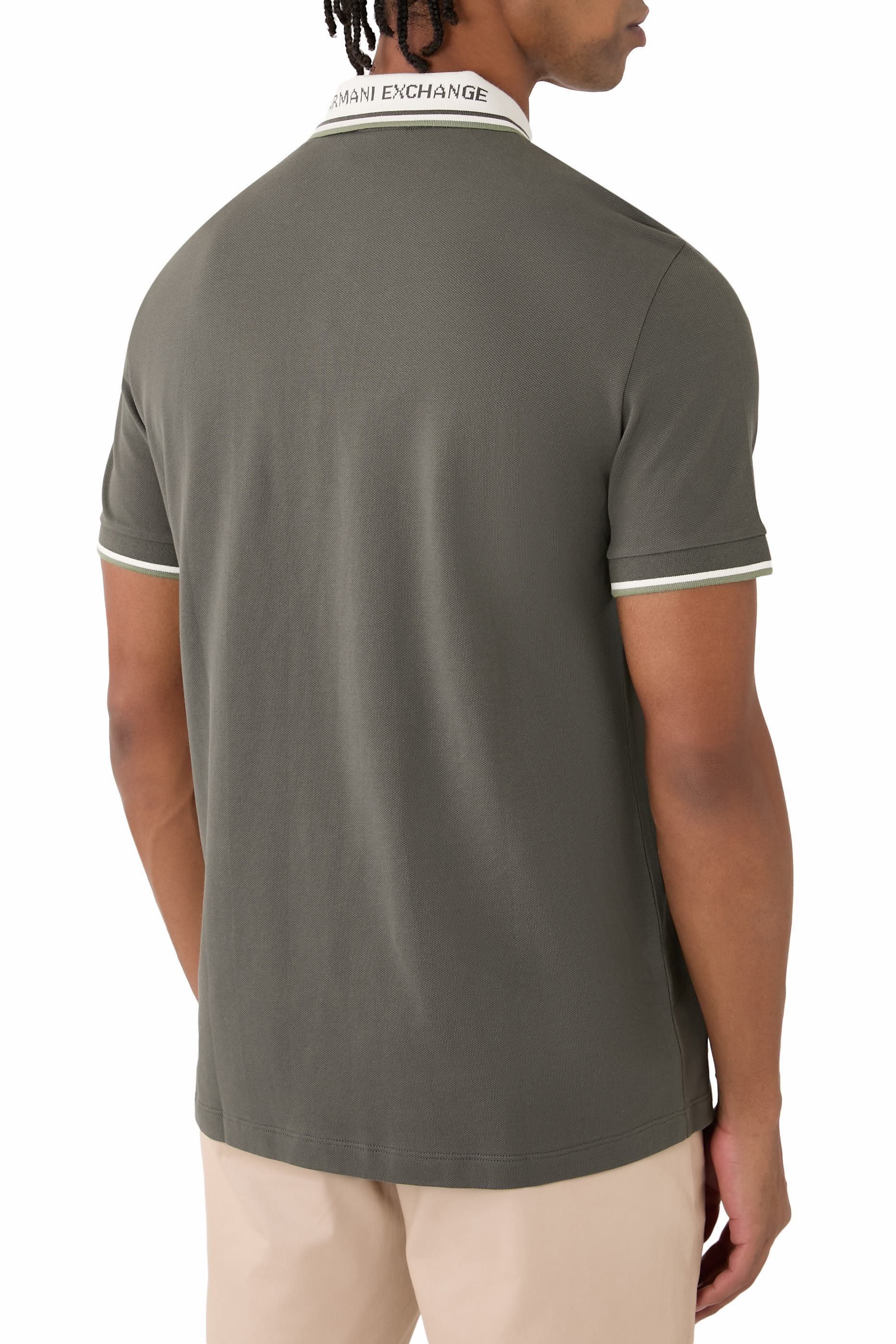 قميص بولو بشعار الماركة