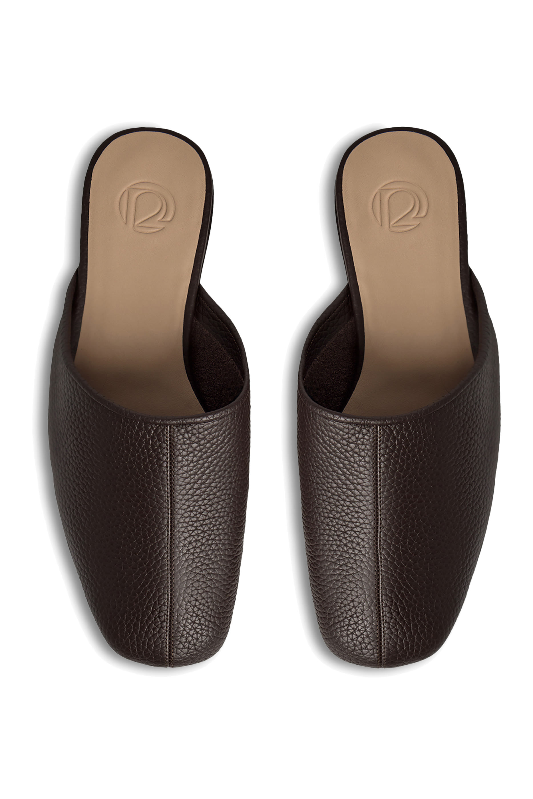 حذاء مفتوح من الخلف جلد