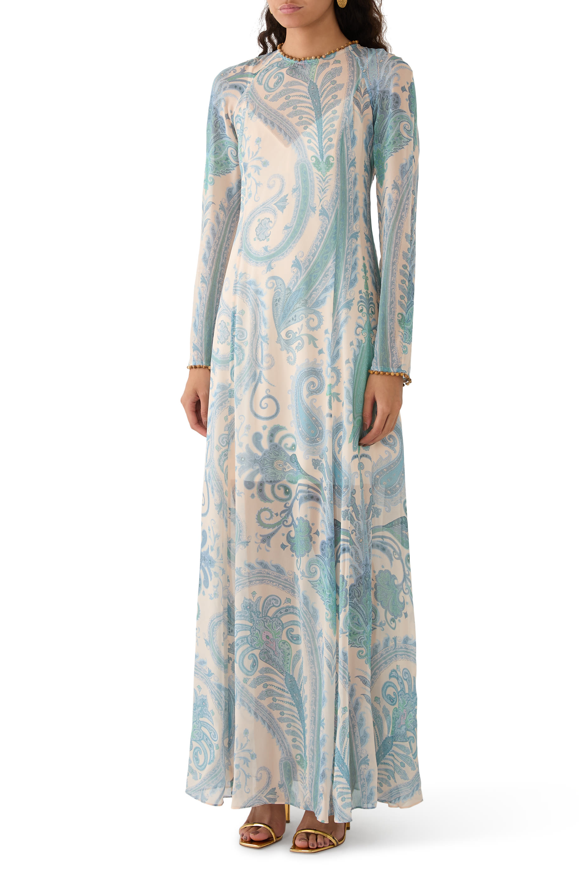 فستان الومينيت بقصة ضيقة