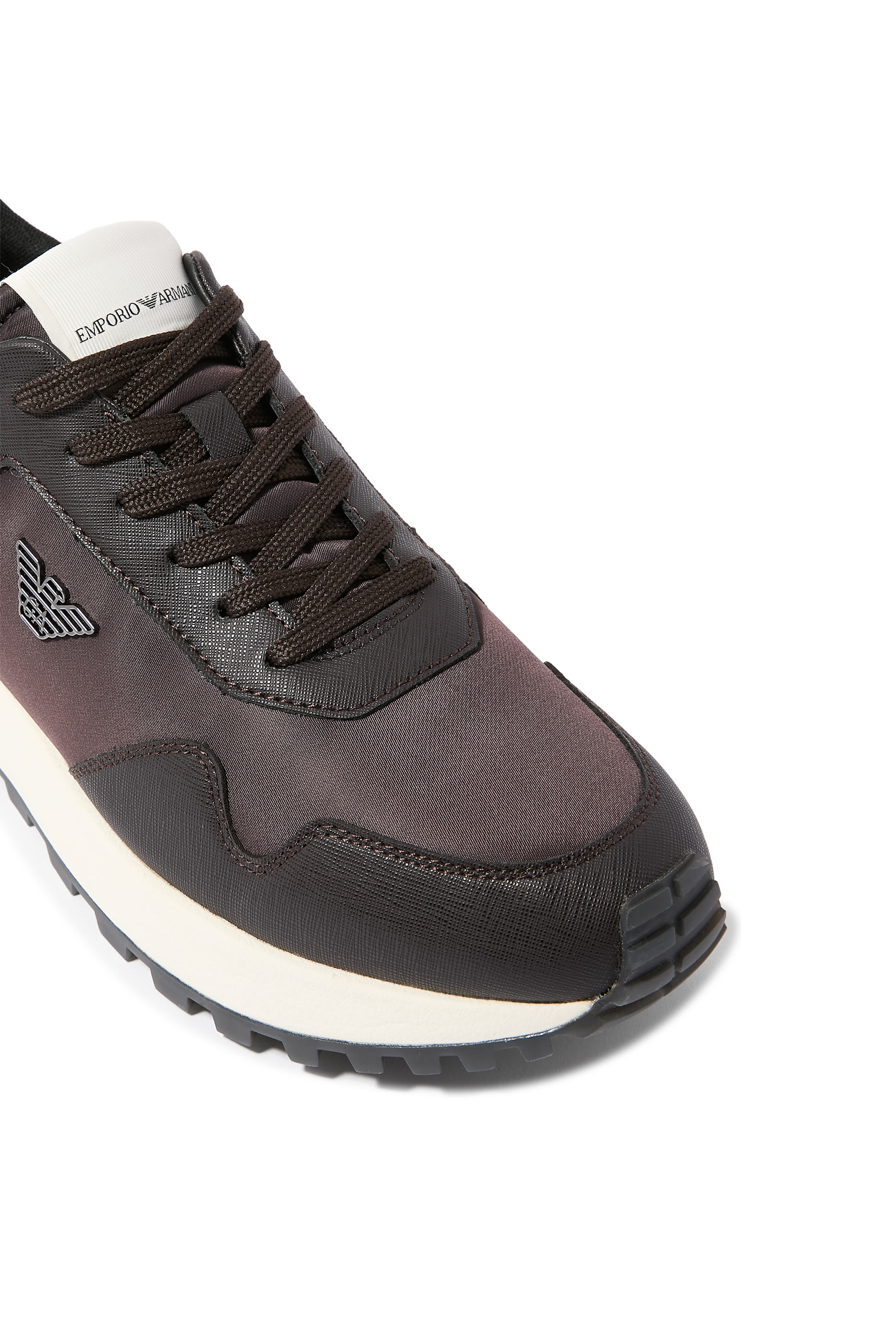 سنيكرز اي أس في نايلون معاد تدويره وتفاصيل سافيانو صديق للبيئة