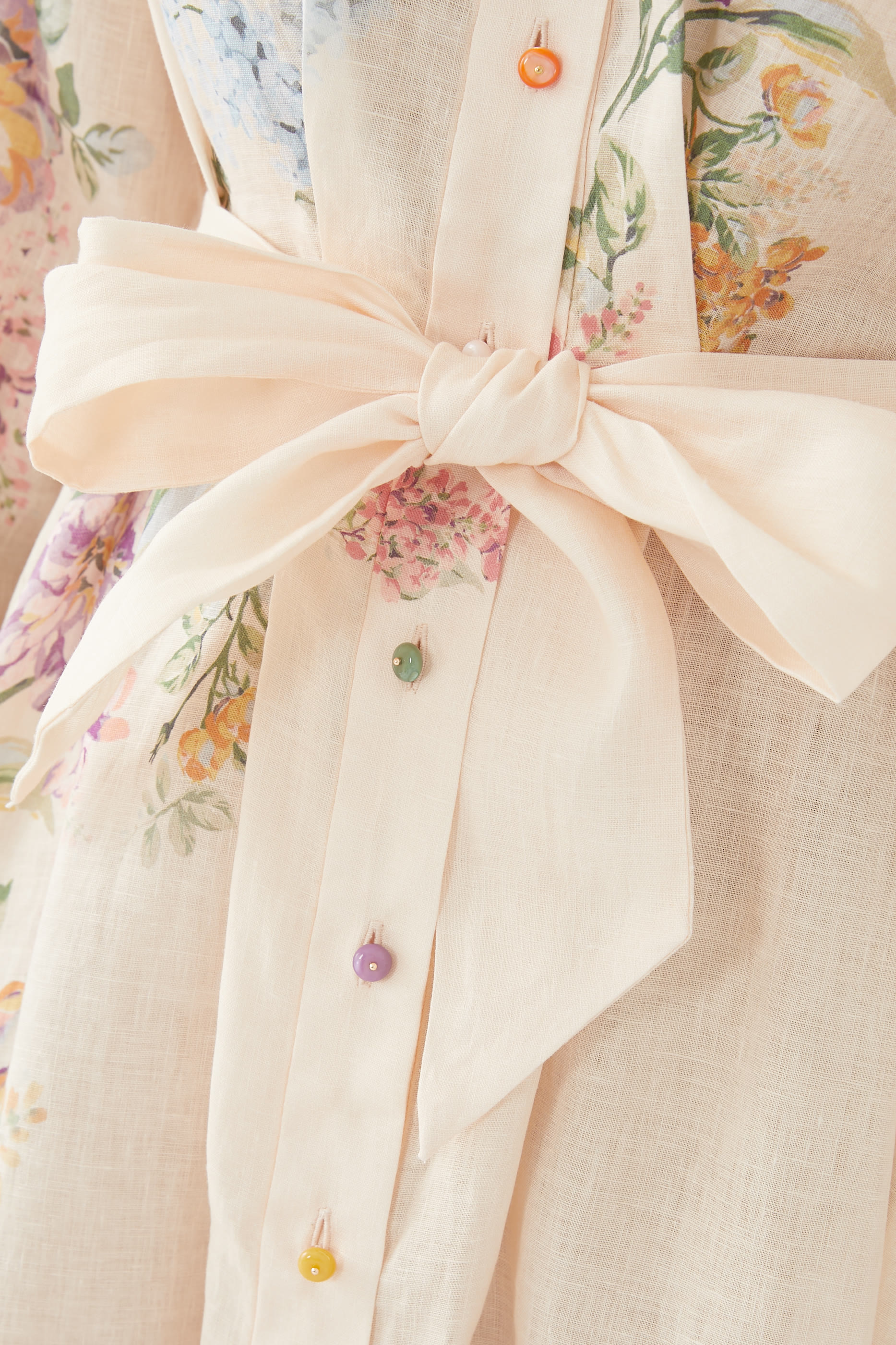 فستان هاليداي بنمط قميص بطيات