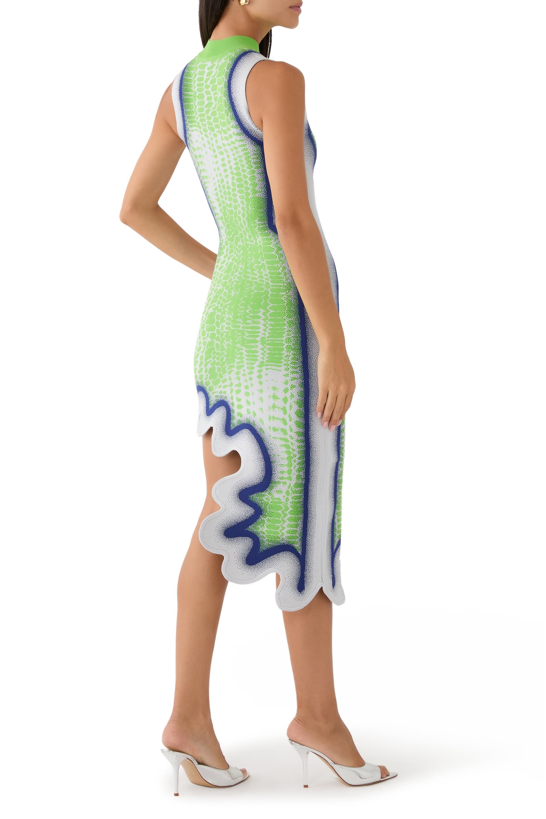 فستان بروكلين مموج بتصميم غير متماثل