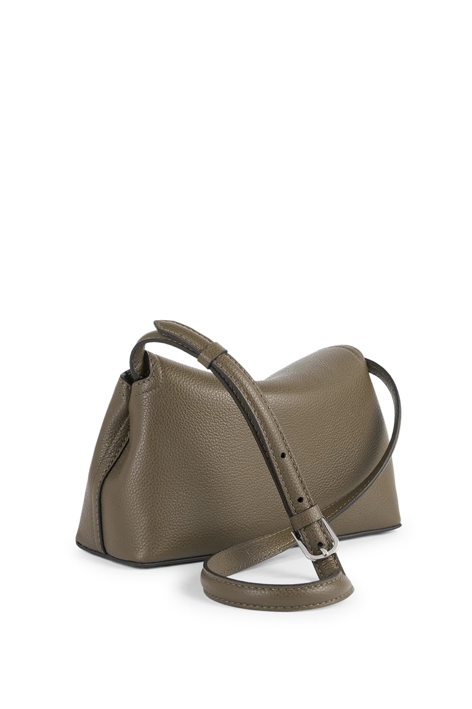 حقيبة كلاتش بإغلاق على شكل حرف T جلد