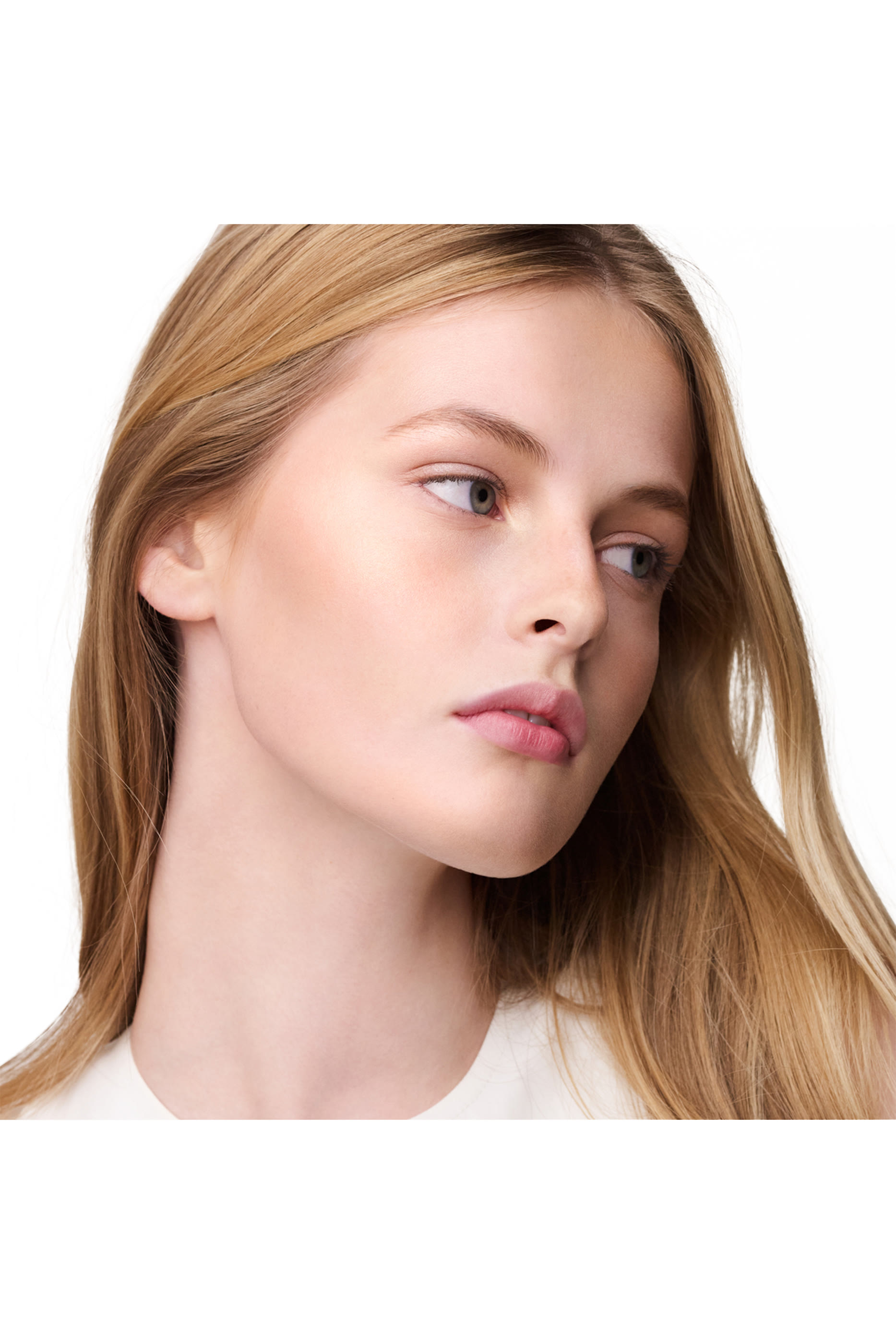 بودرة H Trio Iridescent Mineral