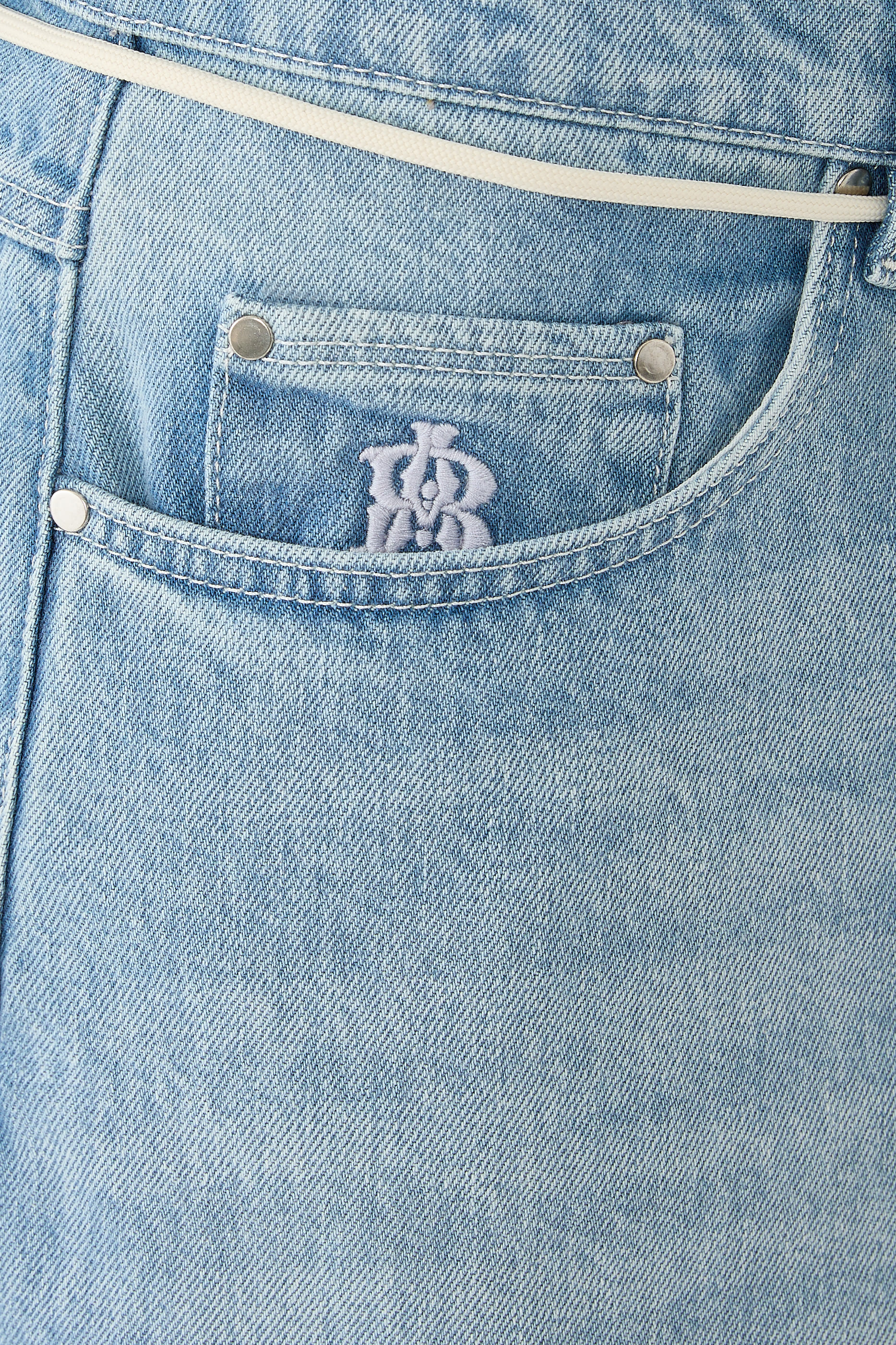 بنطال جينز بقصة ساق واسعة دنيم