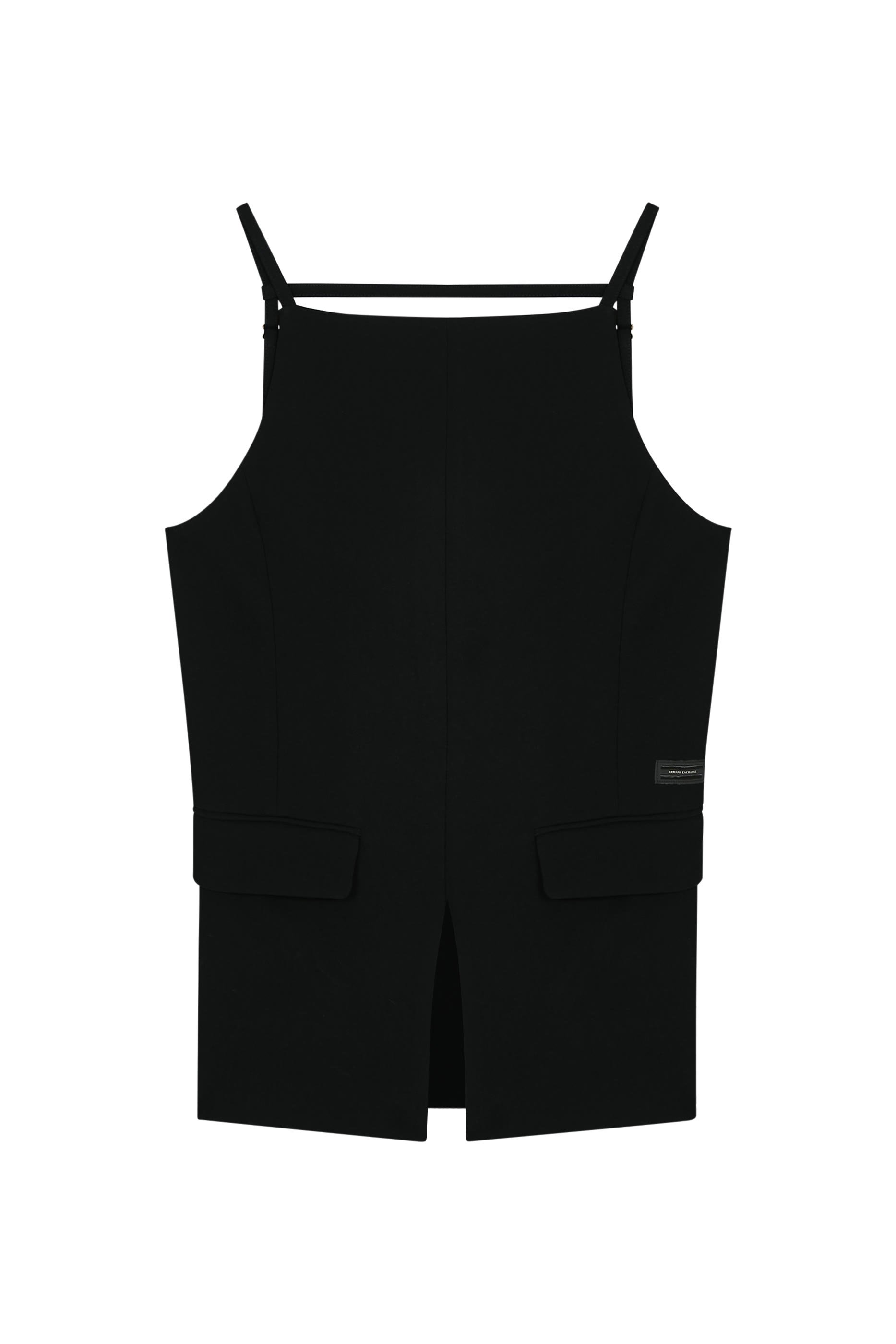 بلوزة بلا أكمام بظهر مفتوح