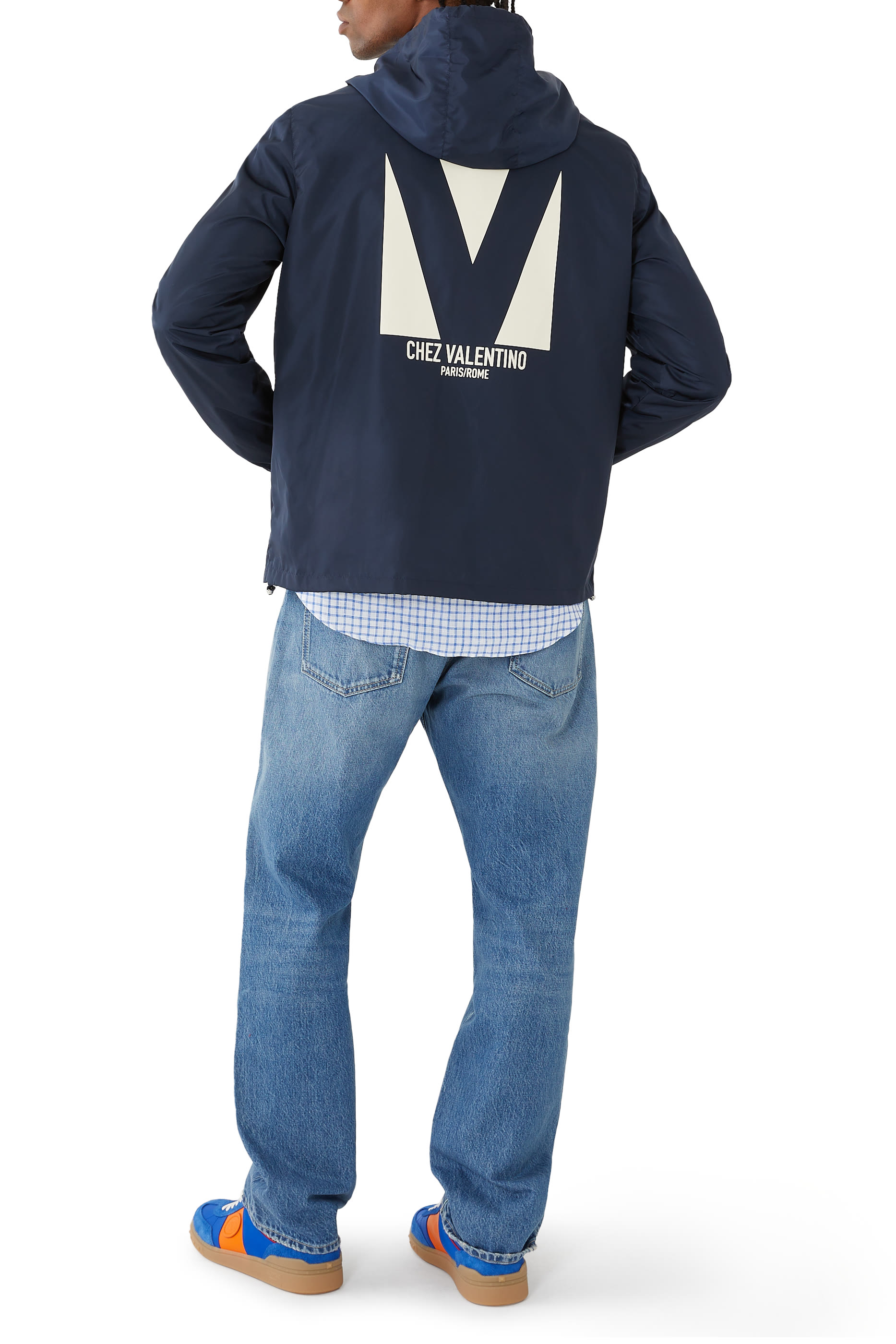 جاكيت بطبعة شي فالنتينو