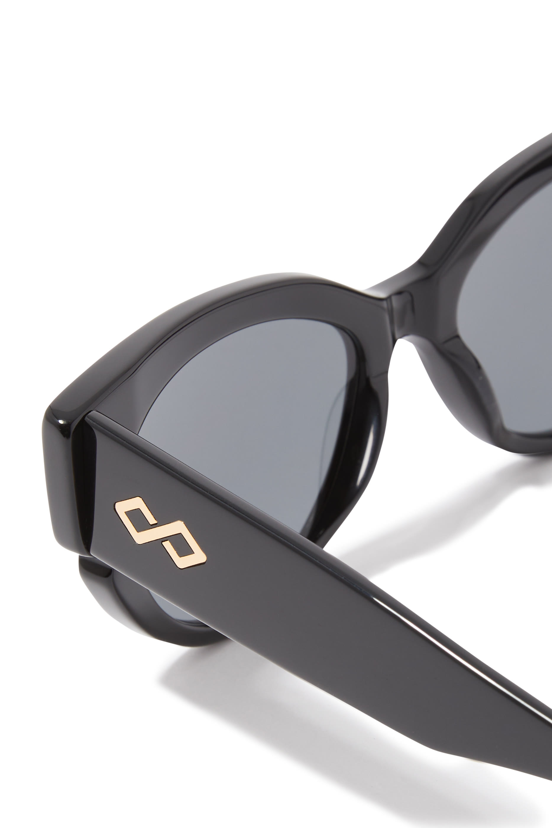 نظارة شمسية فوغ