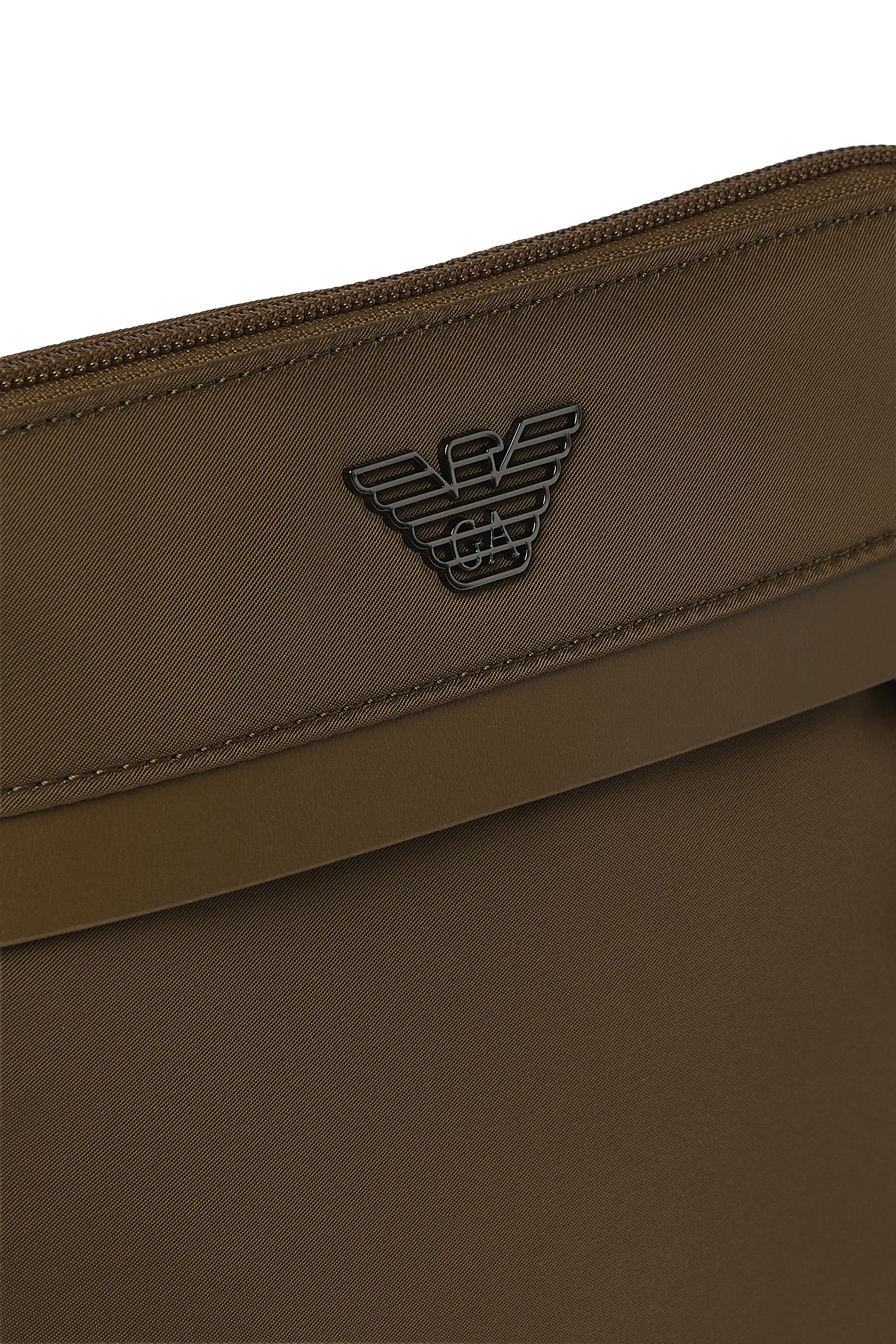 حقيبة كروس بشعار الماركة