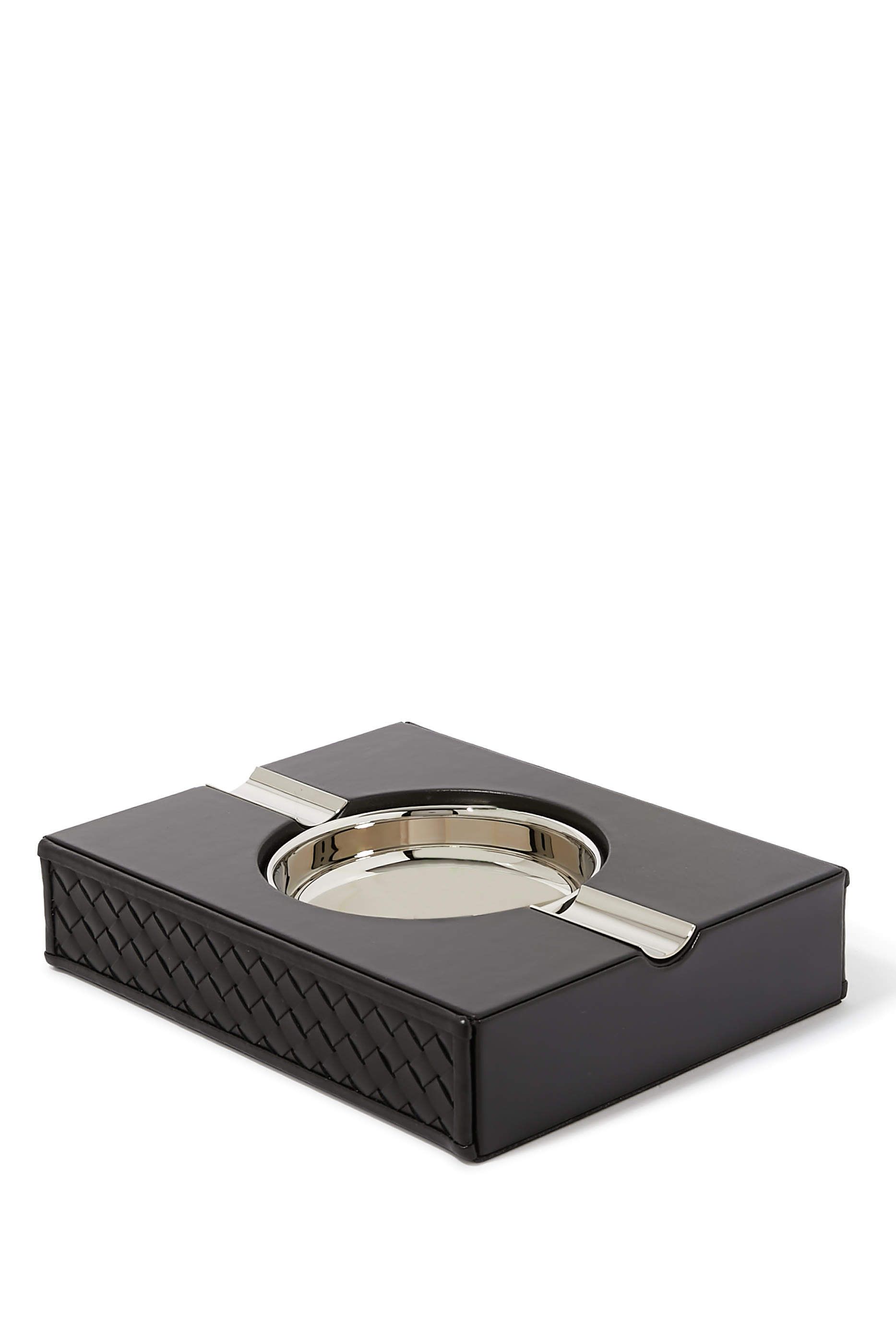 منفضة سجائر زينو