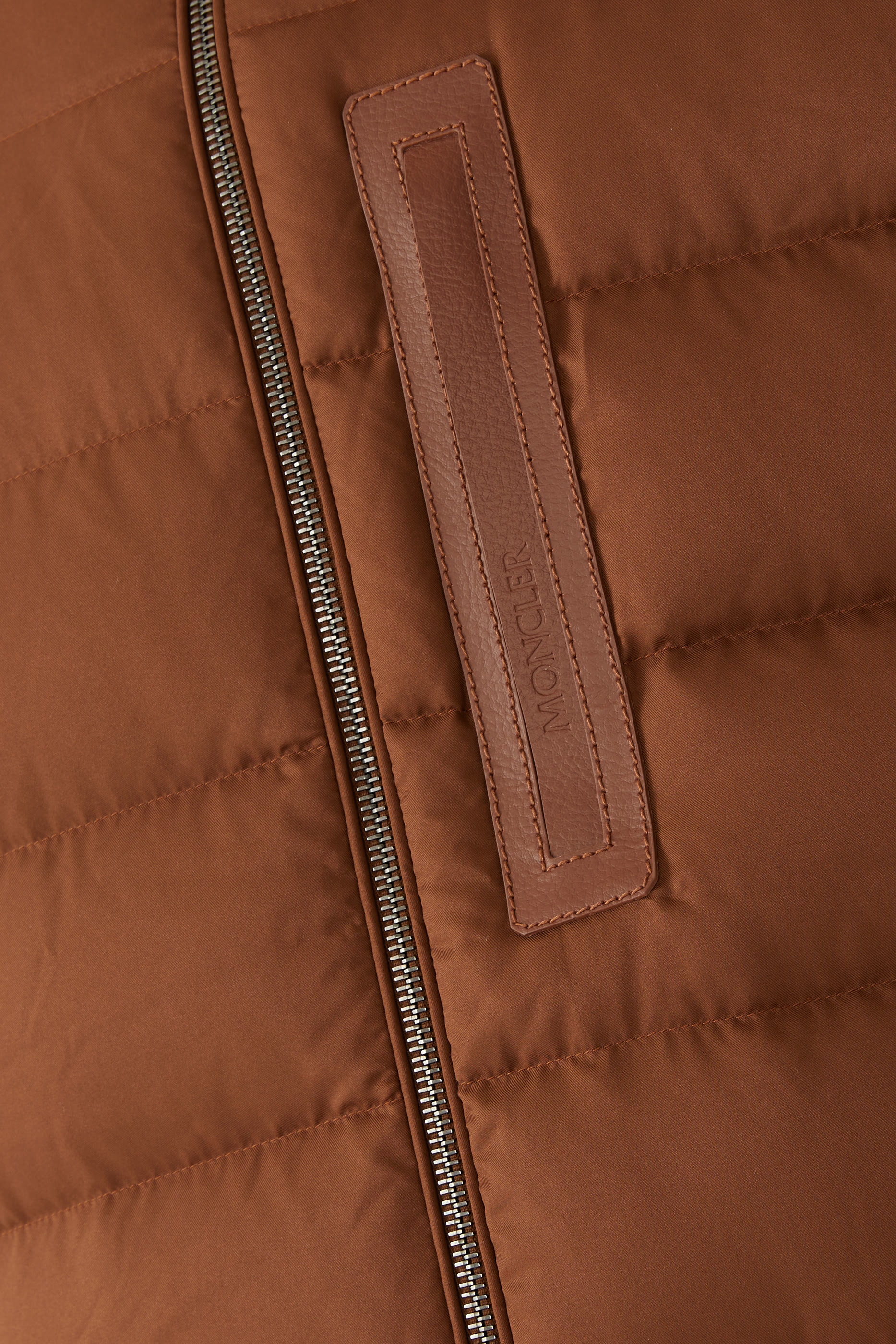 جاكيت لوريول