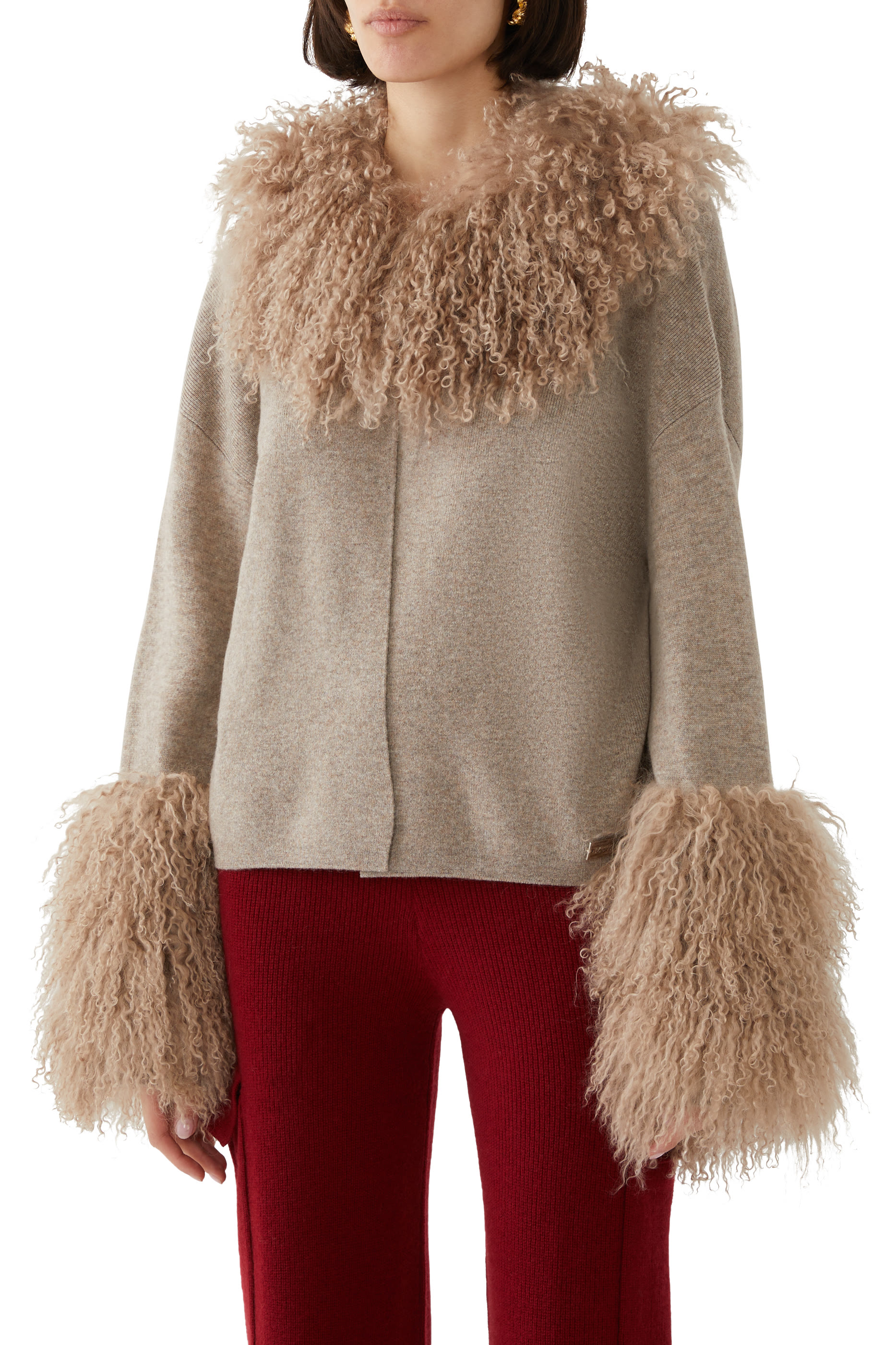 جاكيت بفرو صناعي على الياقة والأساور نسيج بغرزة الضفيرة