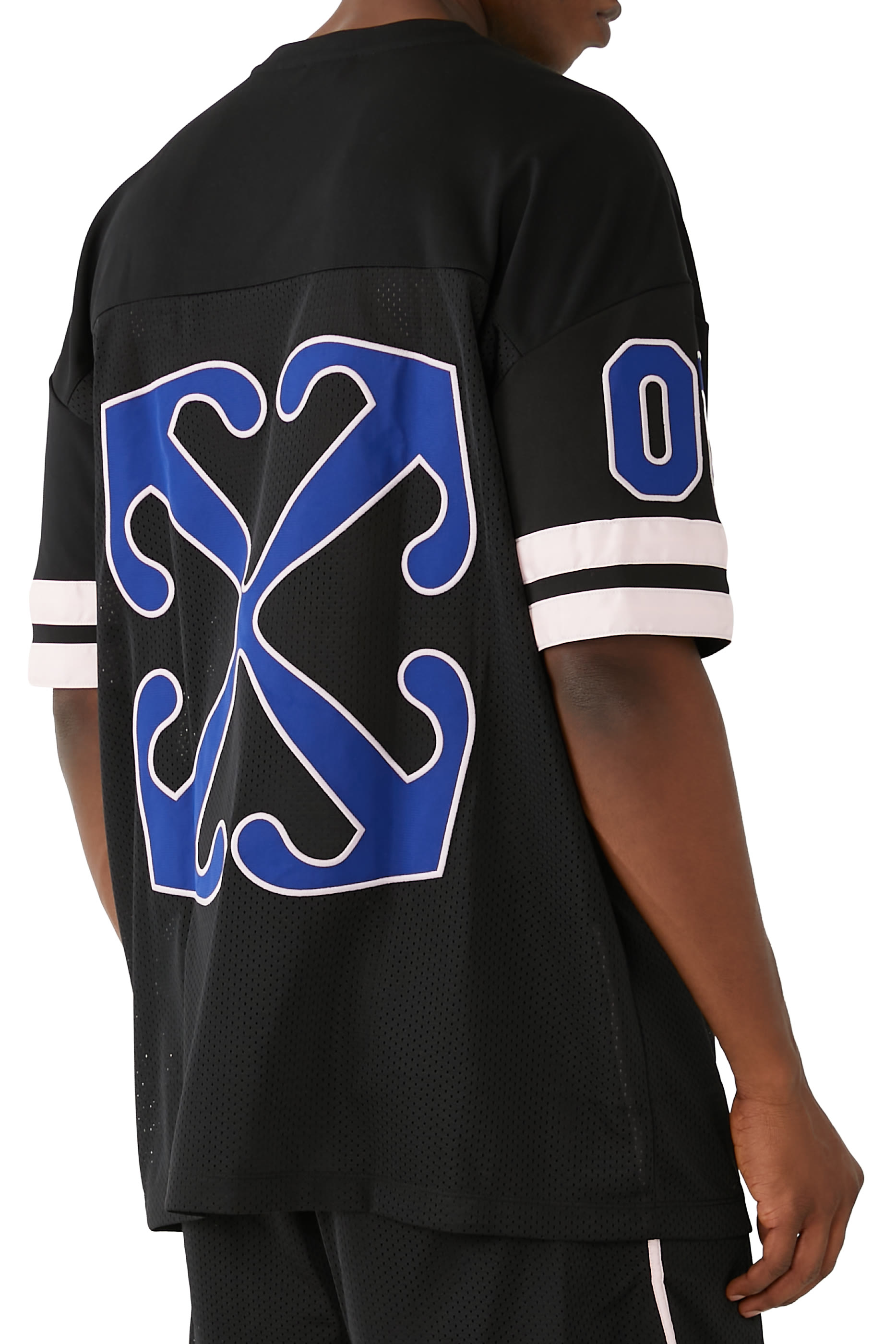 تيشيرت فوتبول قماش شبكي بشعار الماركة