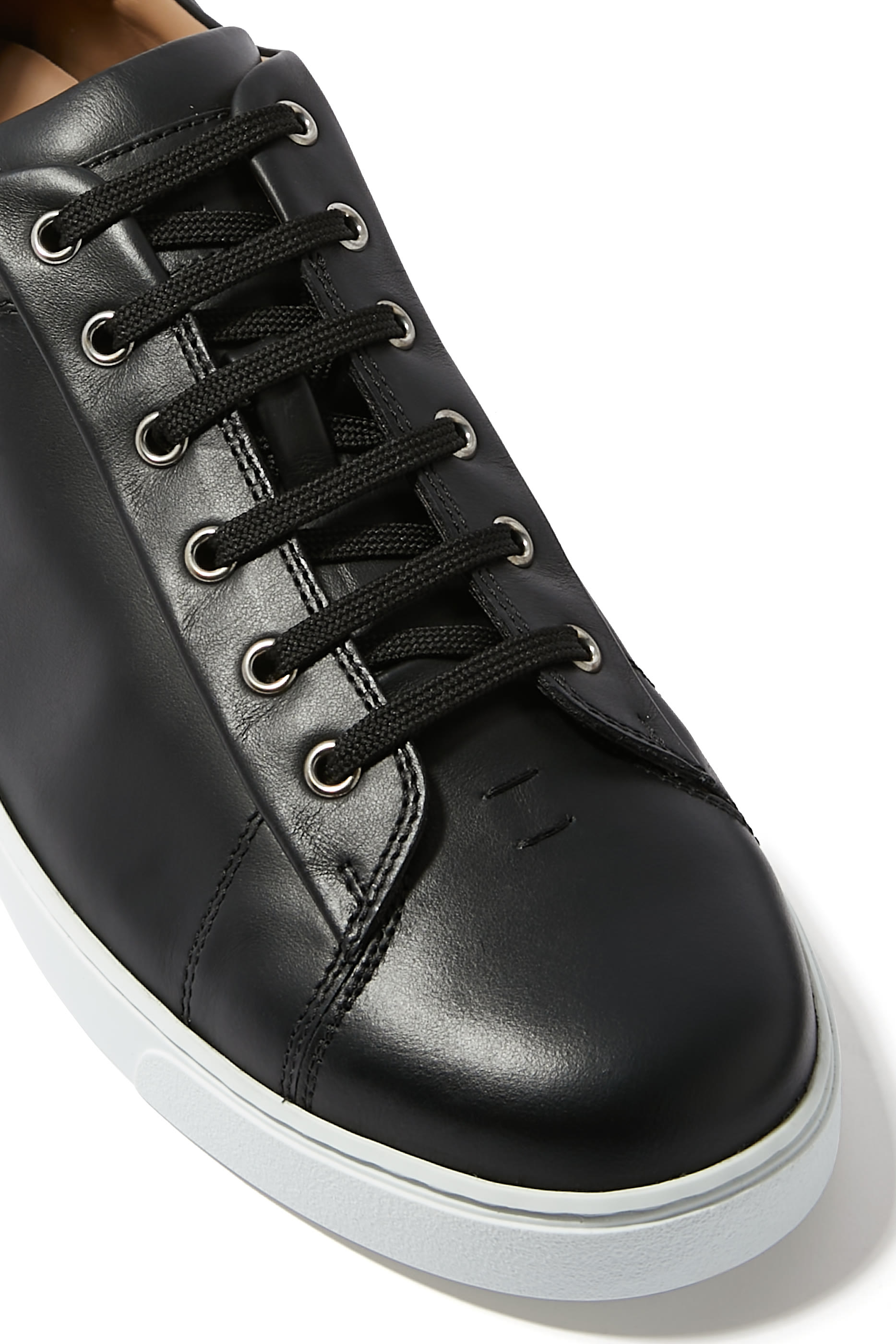 سنيكرز بكاحل منخفض جلد