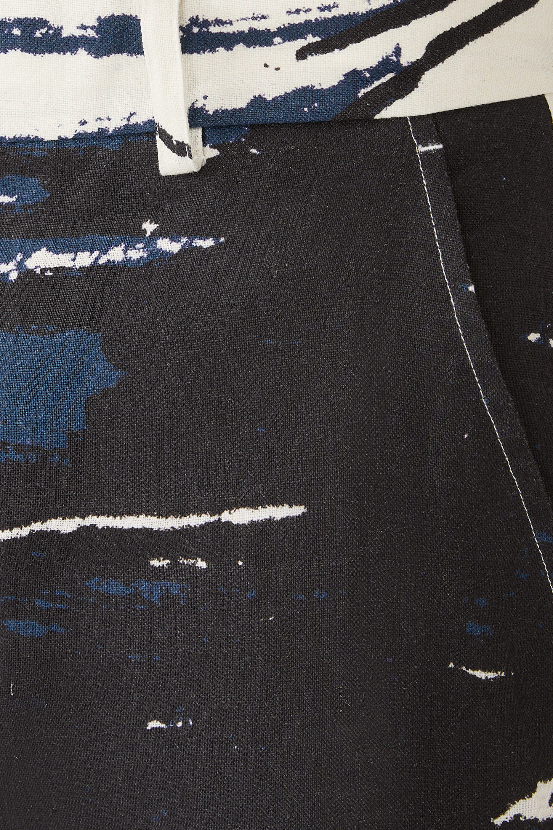 بنطال برقعات برسومات أمواج