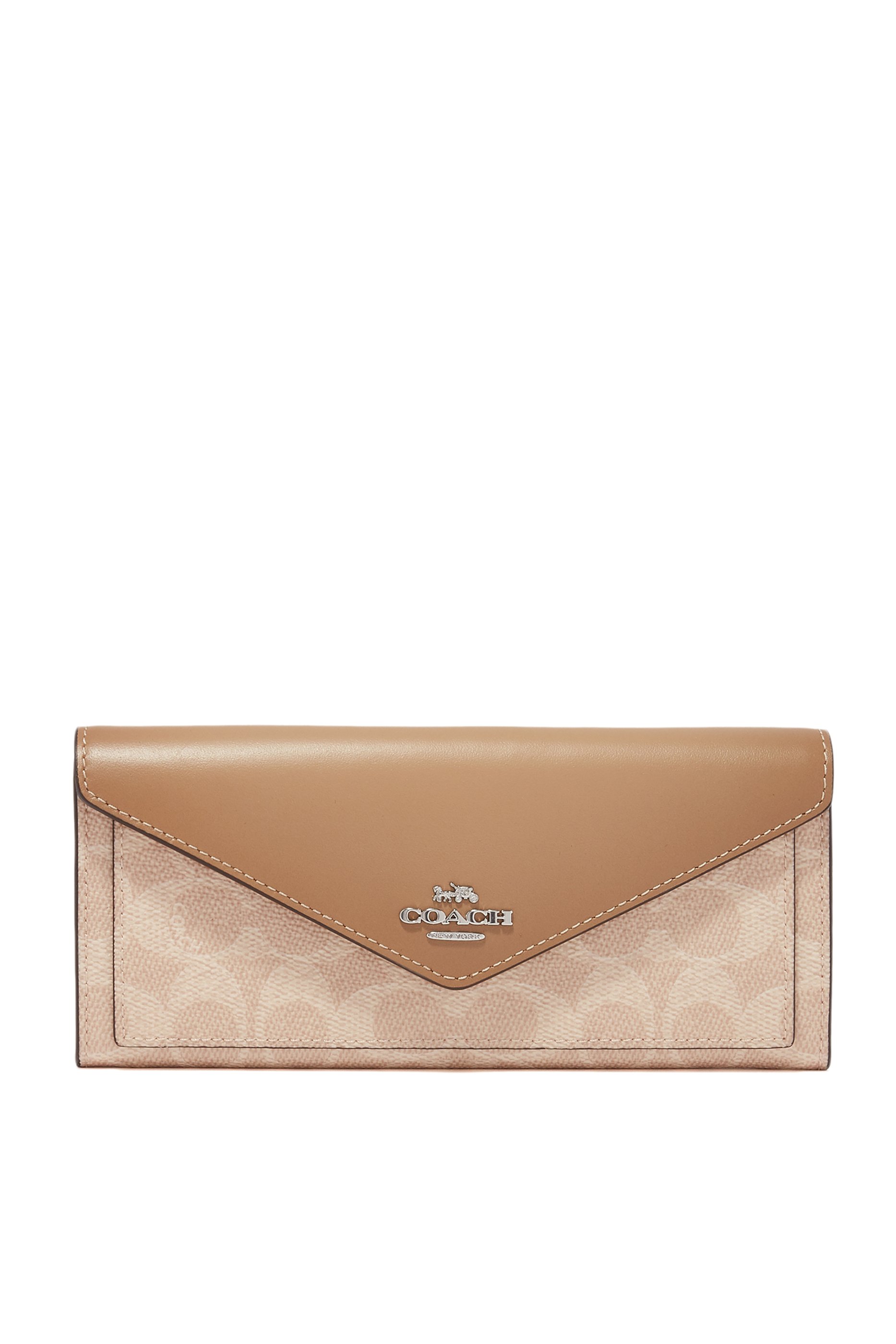 محفظة ناعمة مزينة بشعار الماركة مقسمة بألوان