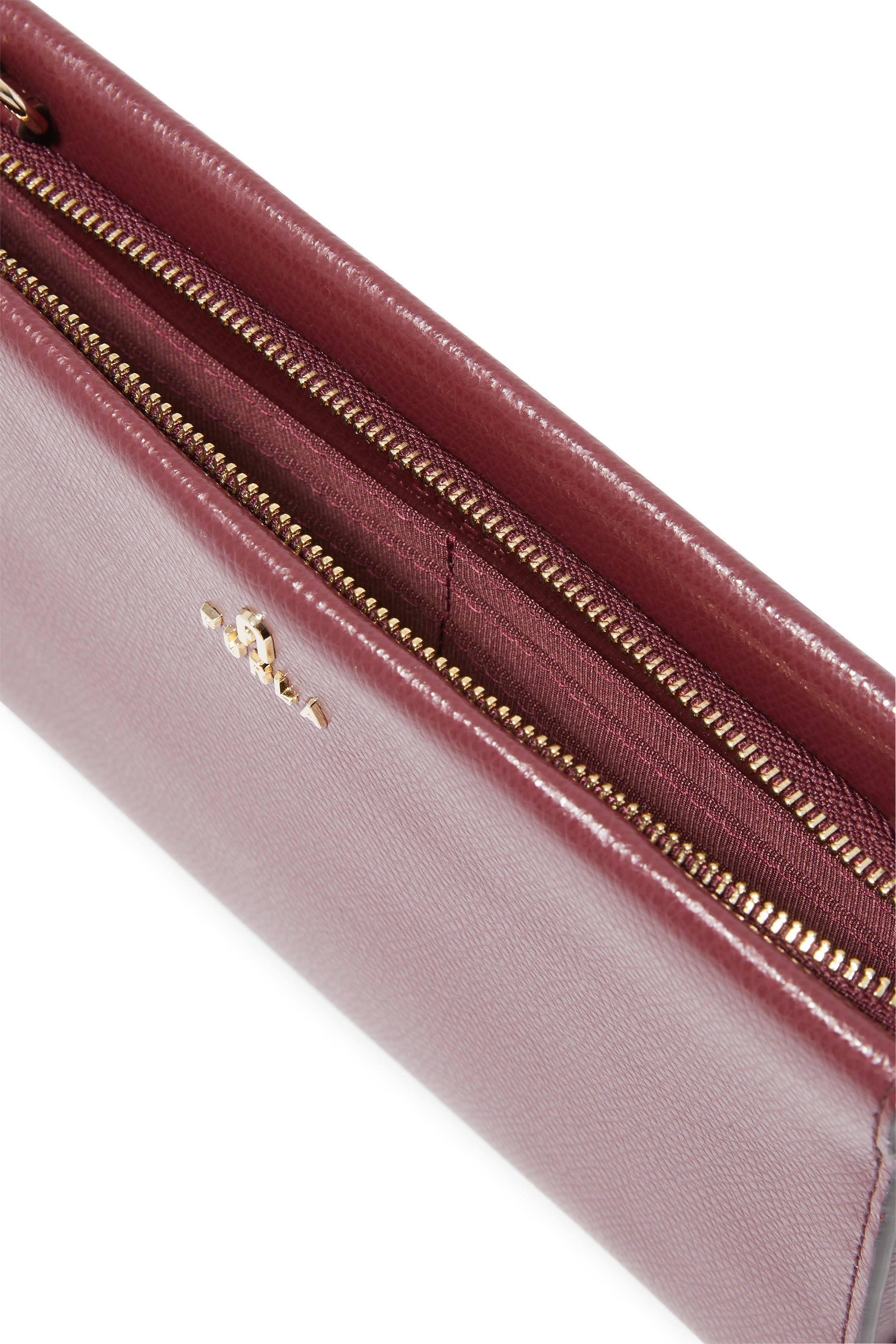 حقيبة كروس بودي بشعار الماركة