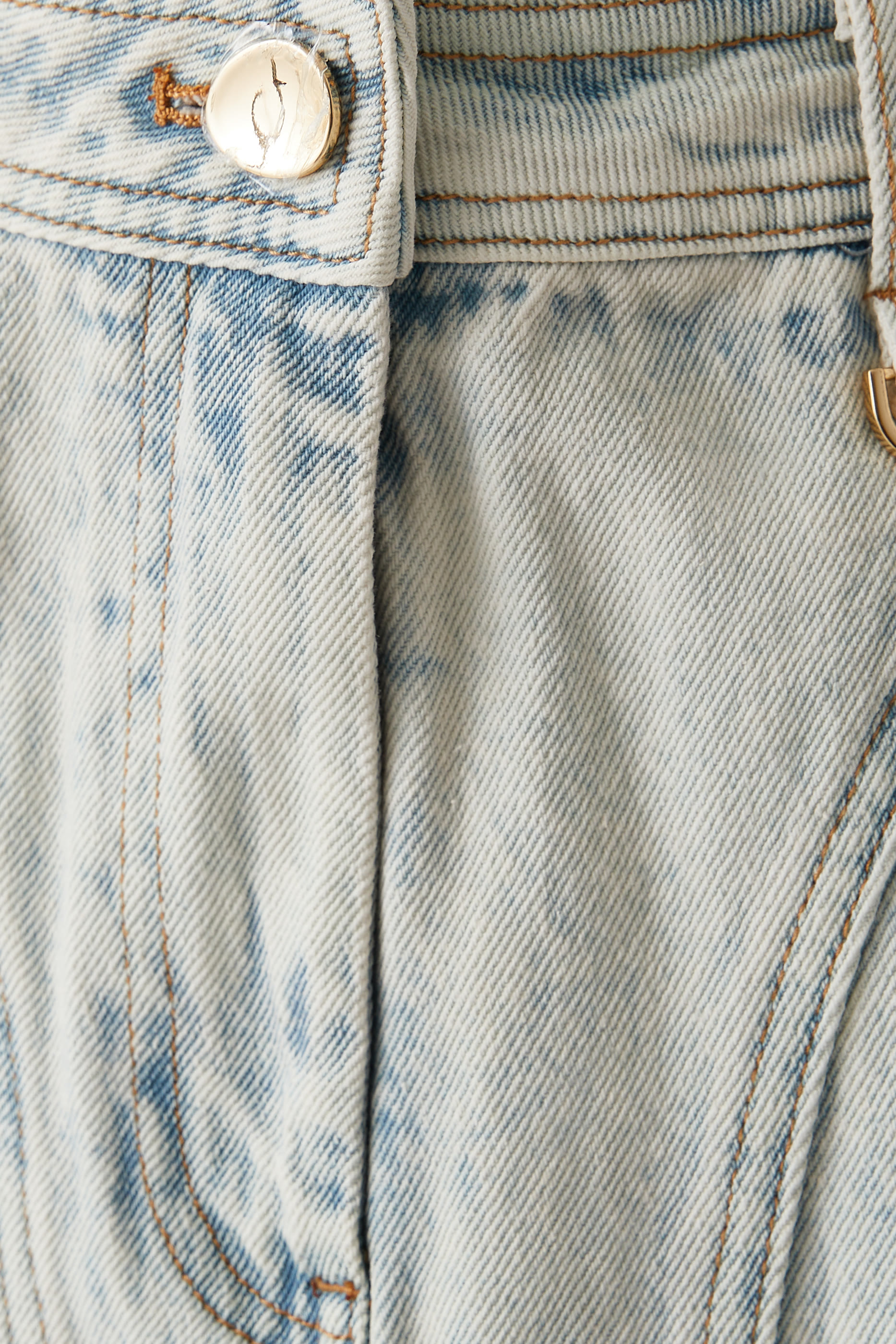 تنورة طويلة إيغلتون