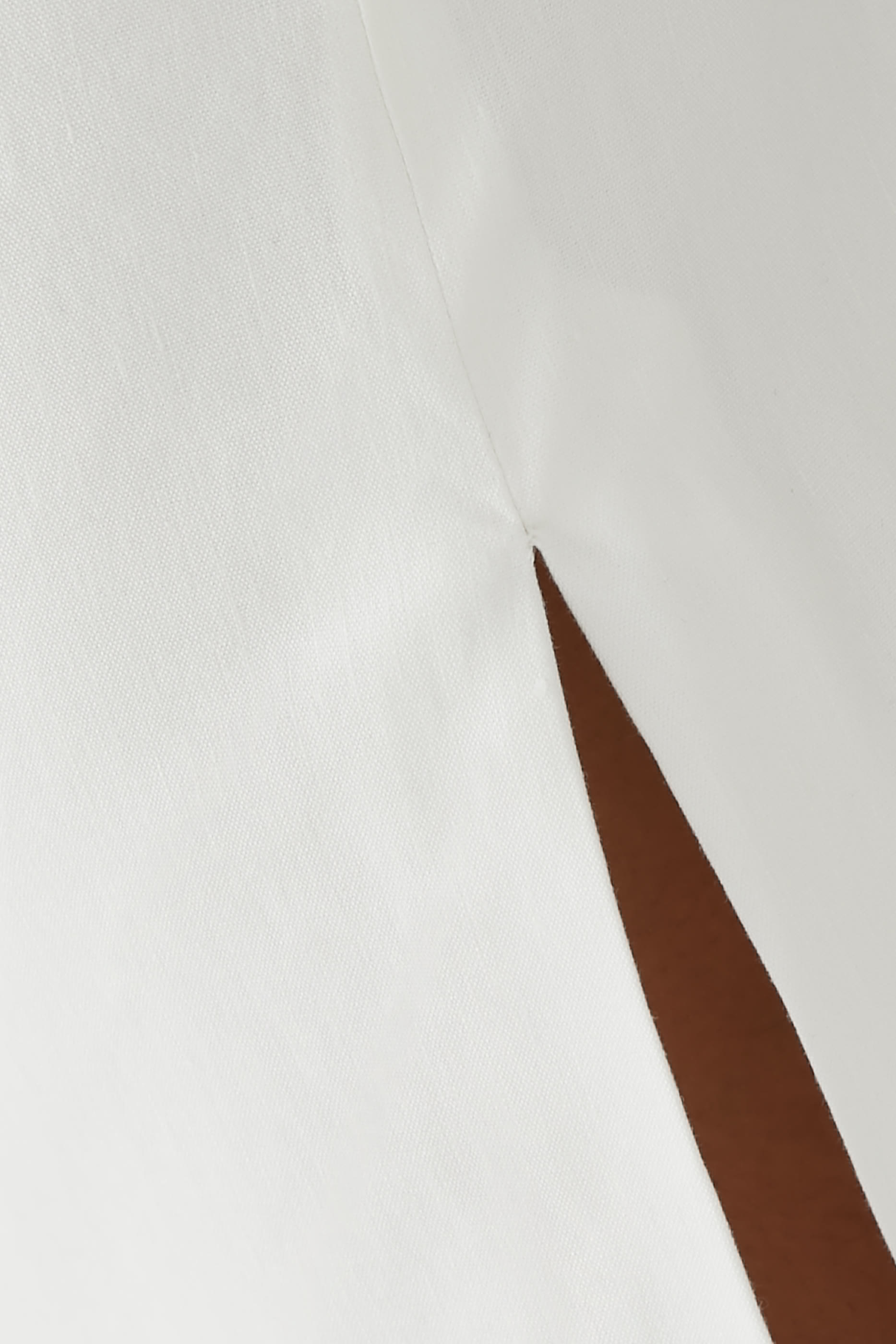 تنورة جورجي طويلة