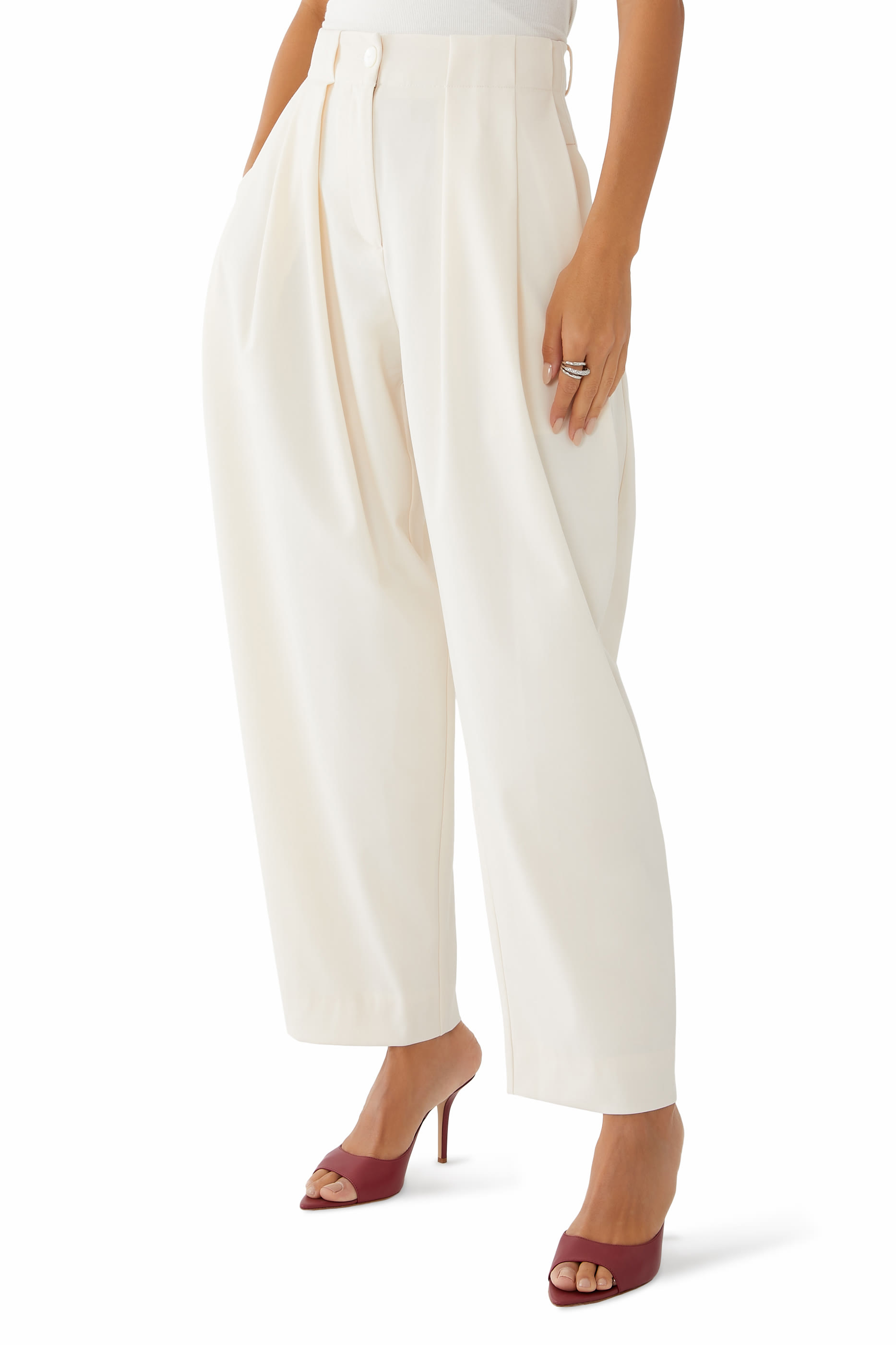 حذاء مفتوح بطبعة فهد ونعل مسطح