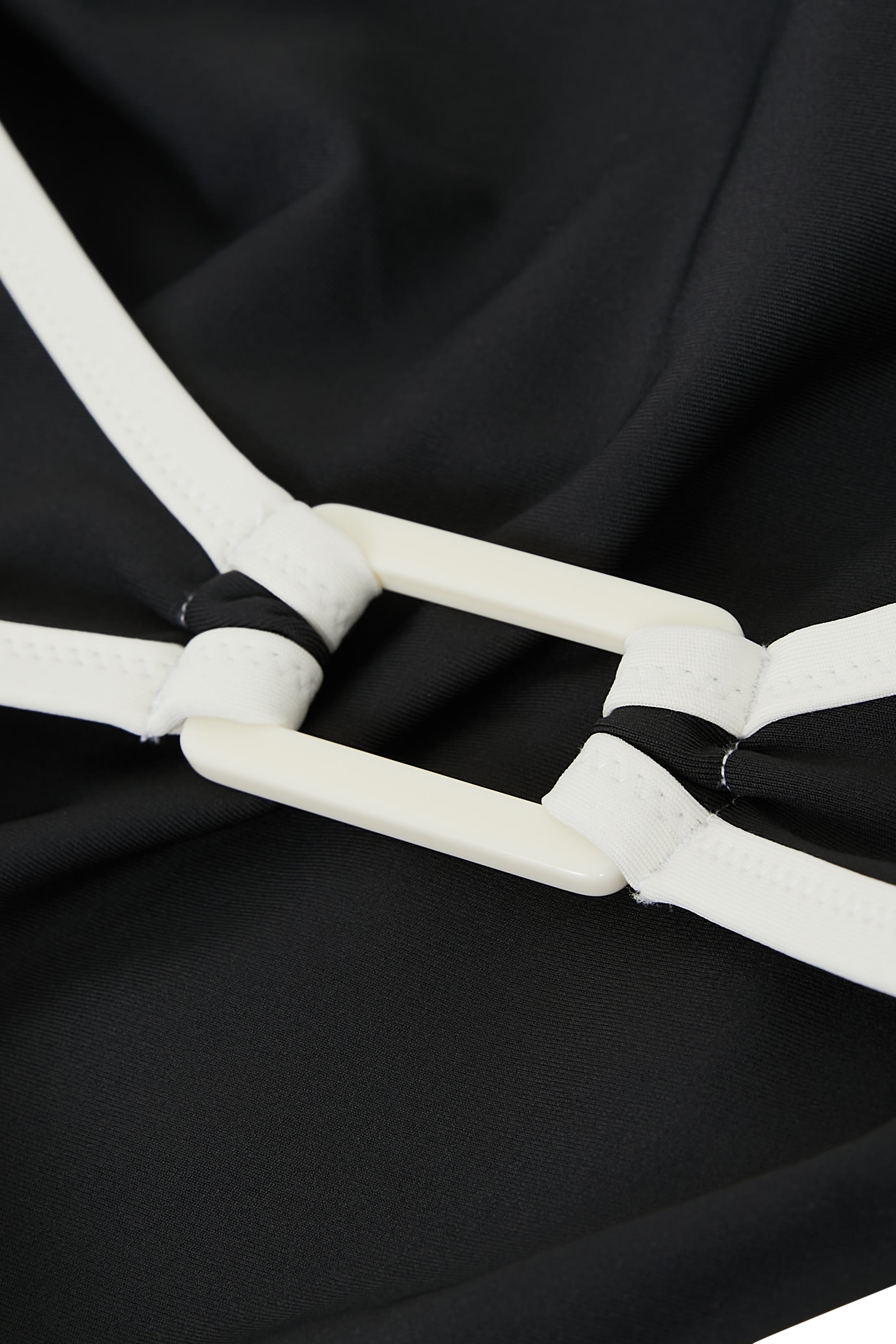 بدلة سباحة قطعة واحدة ميلاني