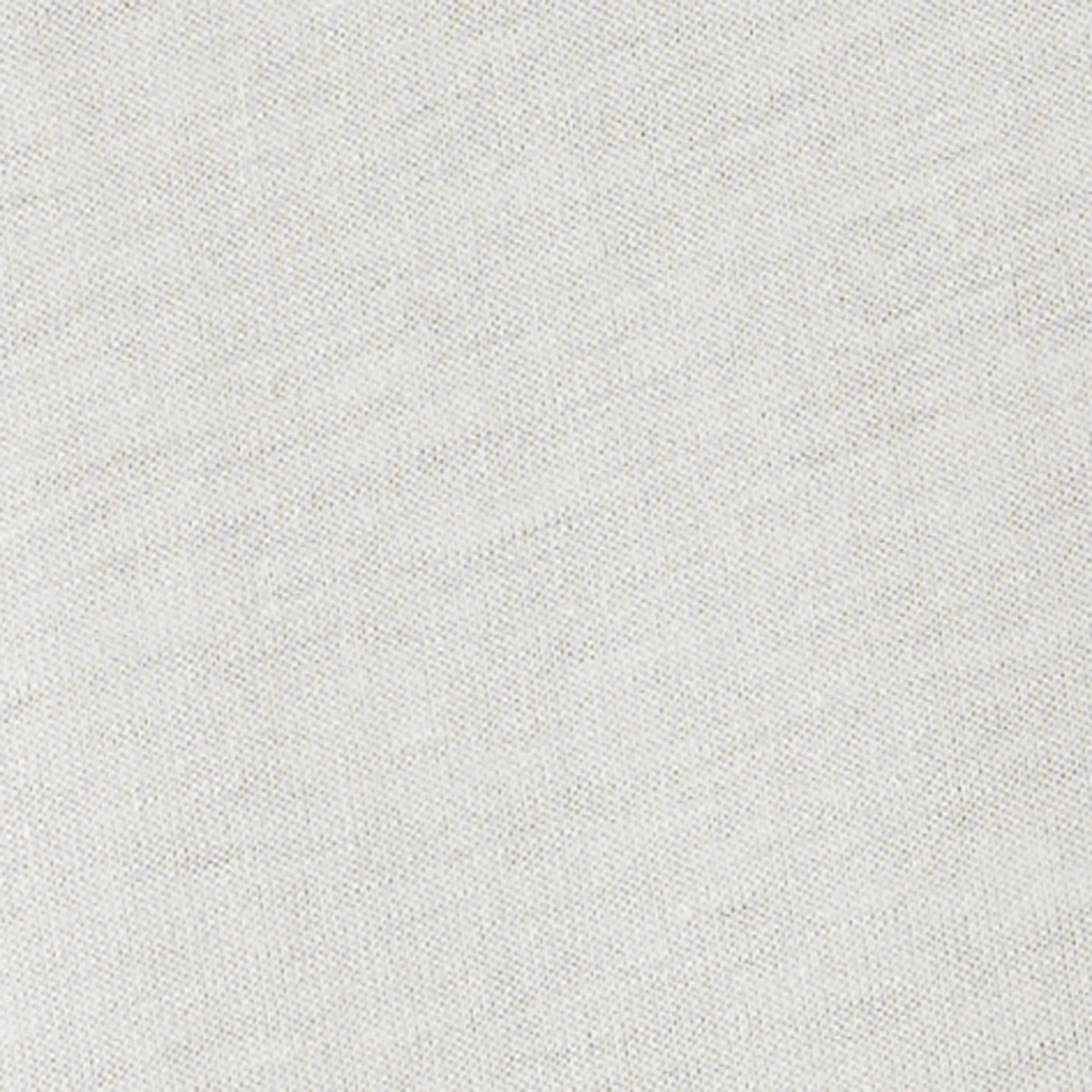 أبيض مائل للصفرة