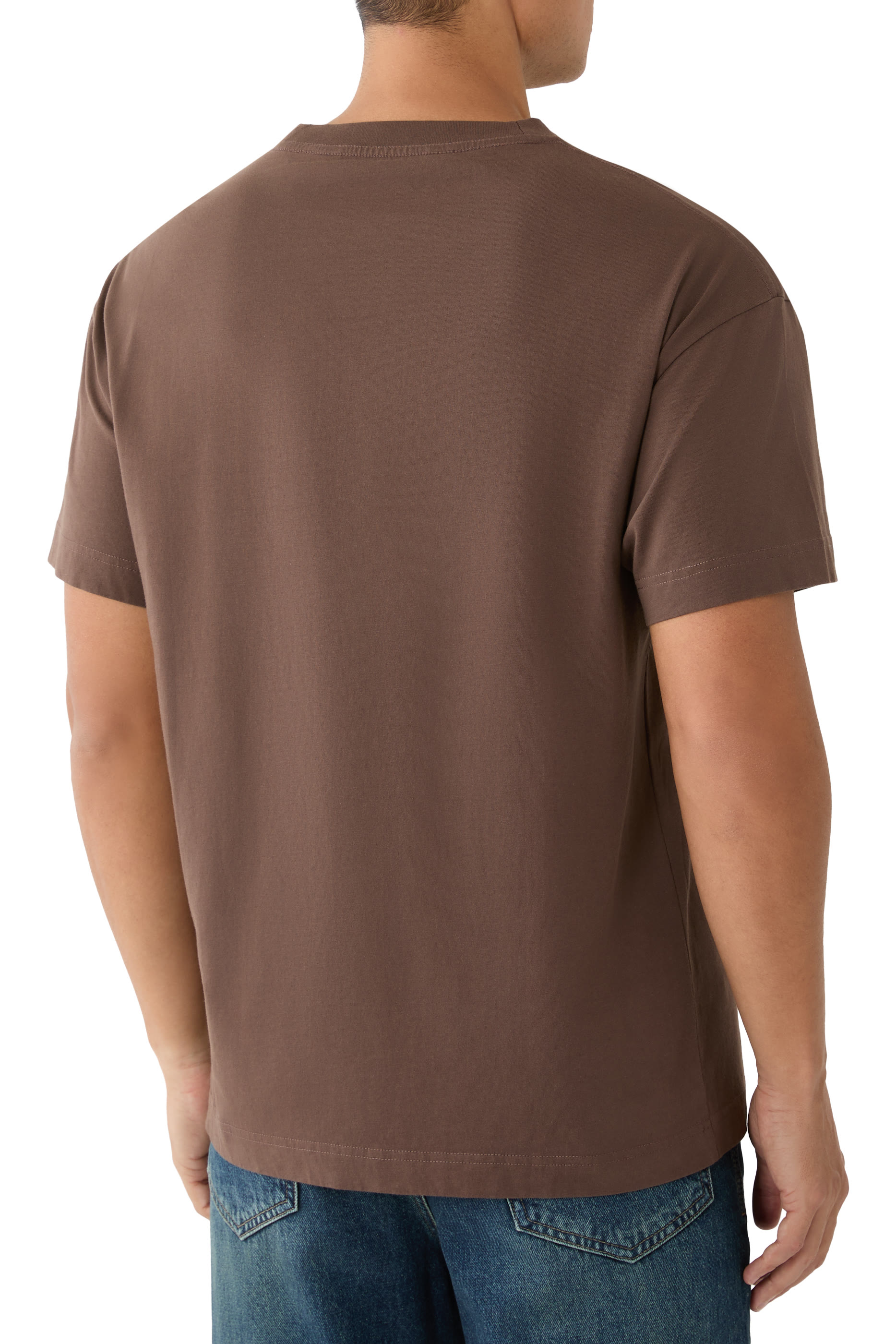 تيشيرت بطبعة دب ببخاخ