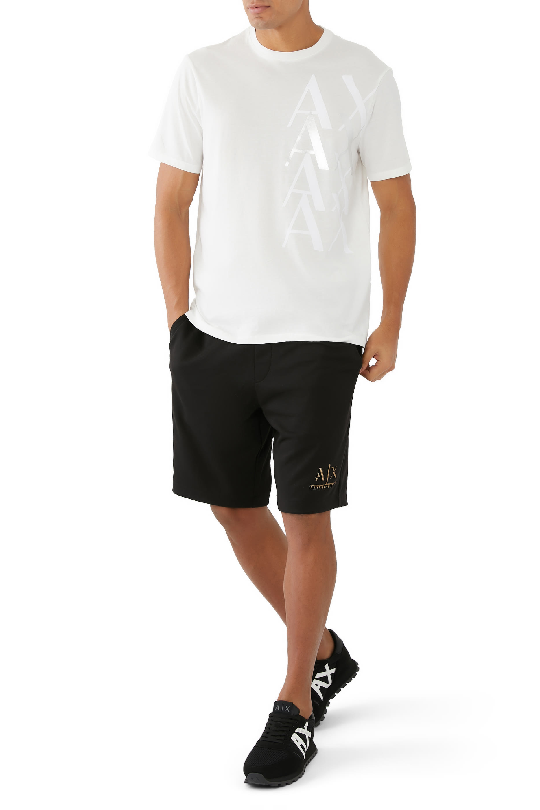 سنيكرز دروب بشعار الماركة