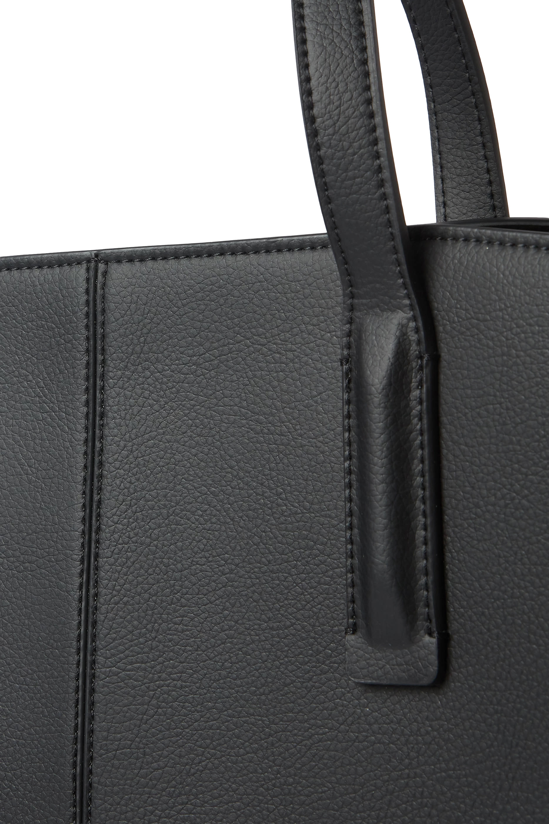 حقيبة يد بالوما