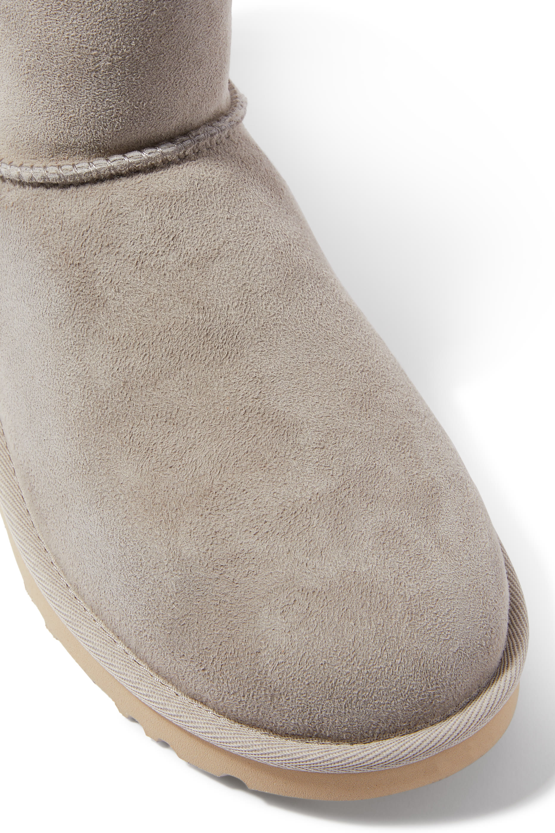 حذاء بوت كلاسيكي II قصير