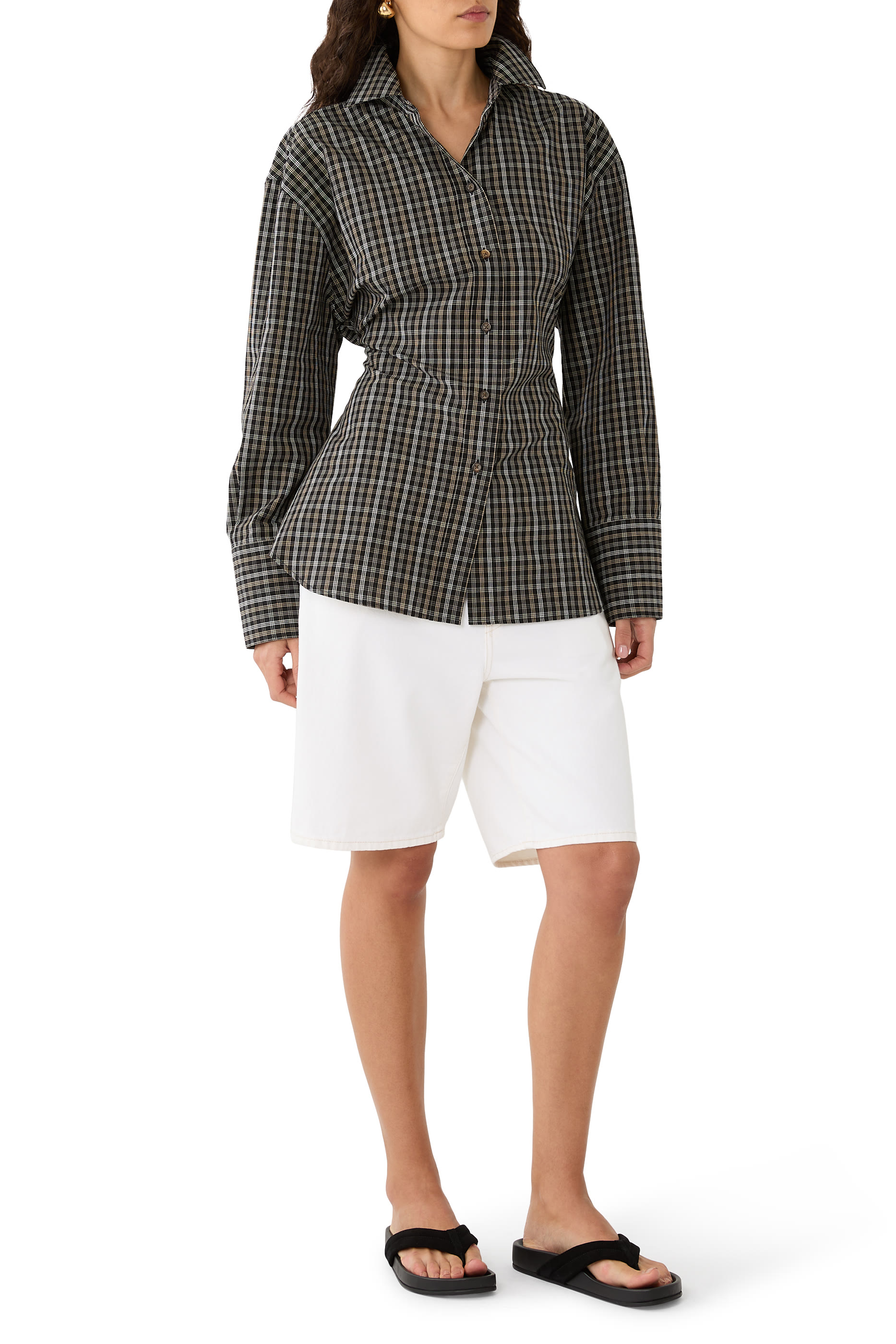 حذاء خفيف 40 بتصميم ثونج بتفاصيل محاكة شمواه