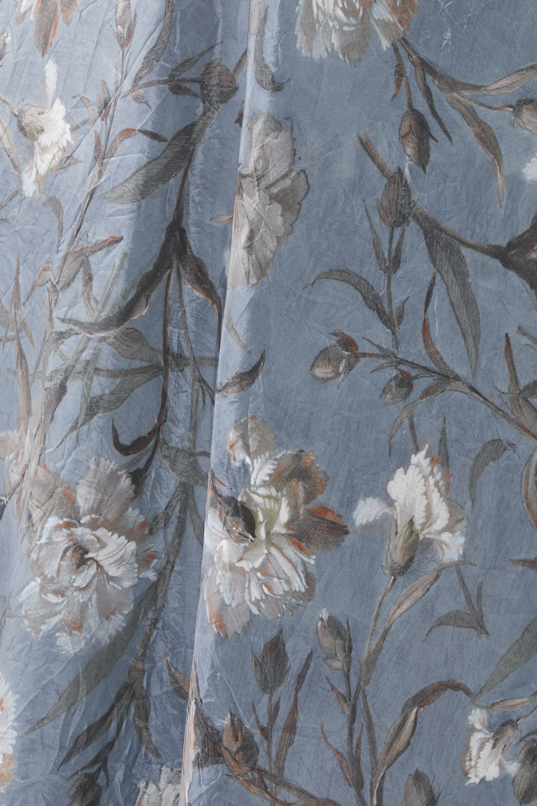 فستان نايت كرنيشن متوسط الطول بأكمام طويلة