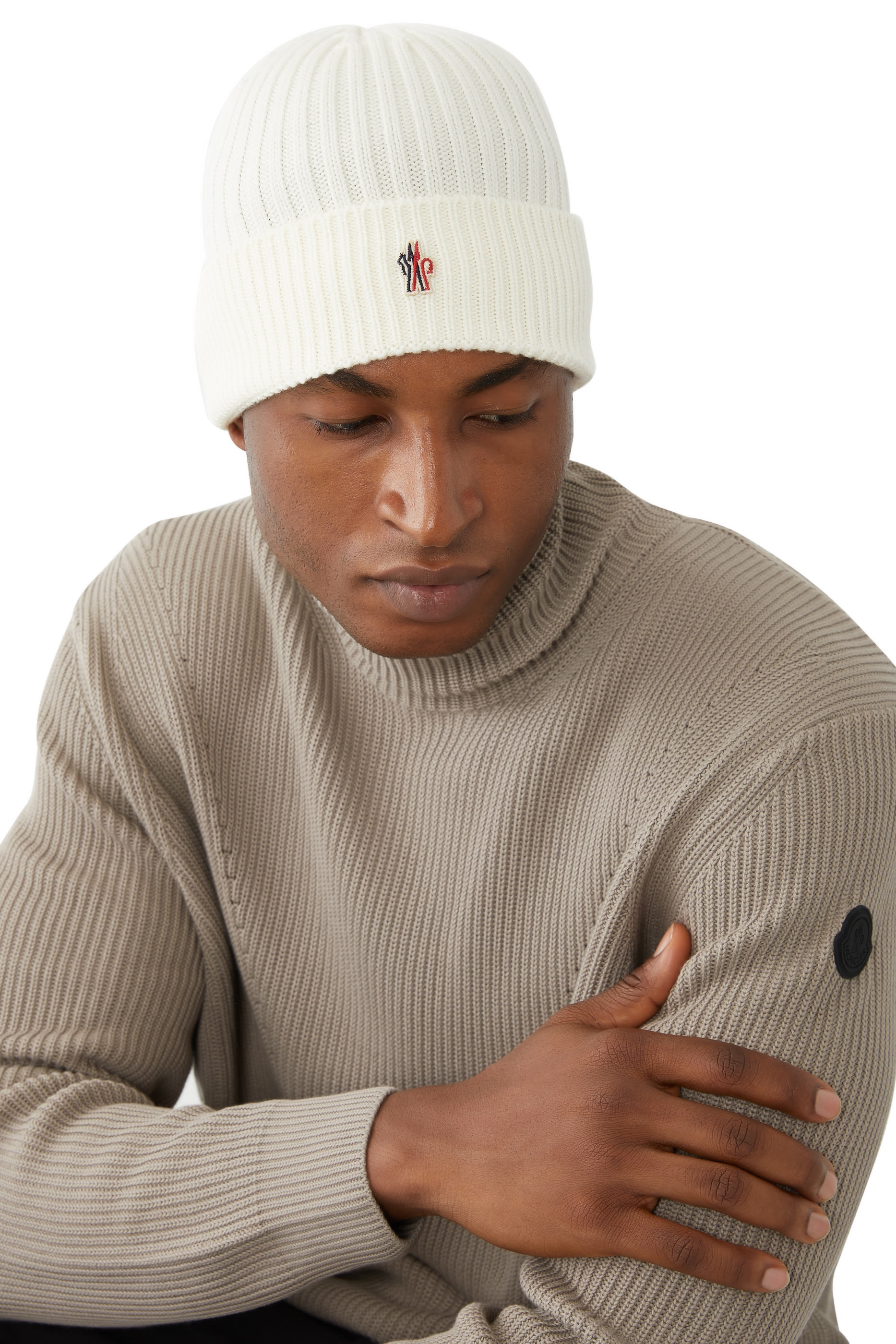 قبعة بيني صوف بكر