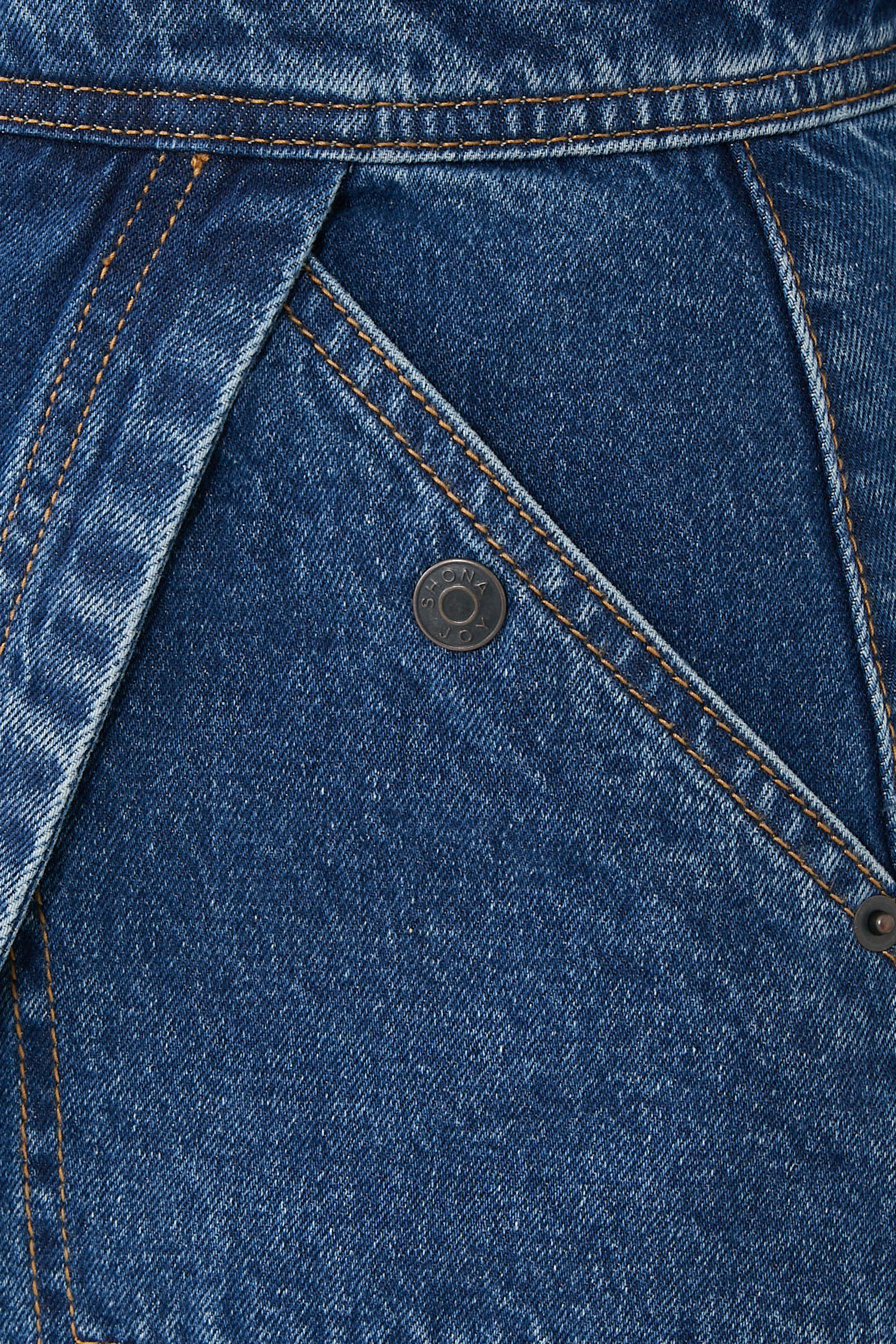 سكورت ريتا بتصميم ملفوف