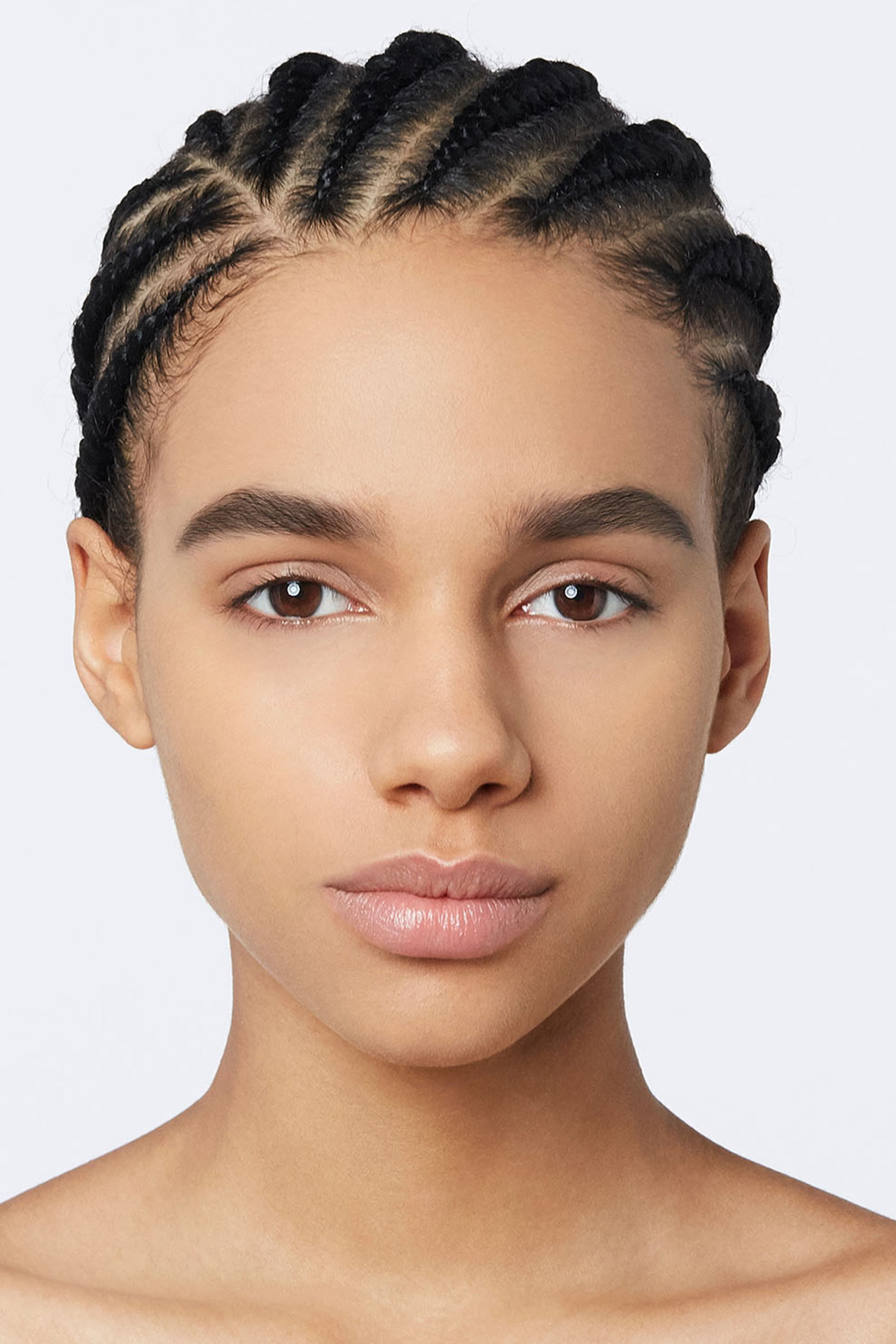 كريم أساس سائل فلويد دو بيوتيه فيني ناتيوريل لإطلالة طبيعية