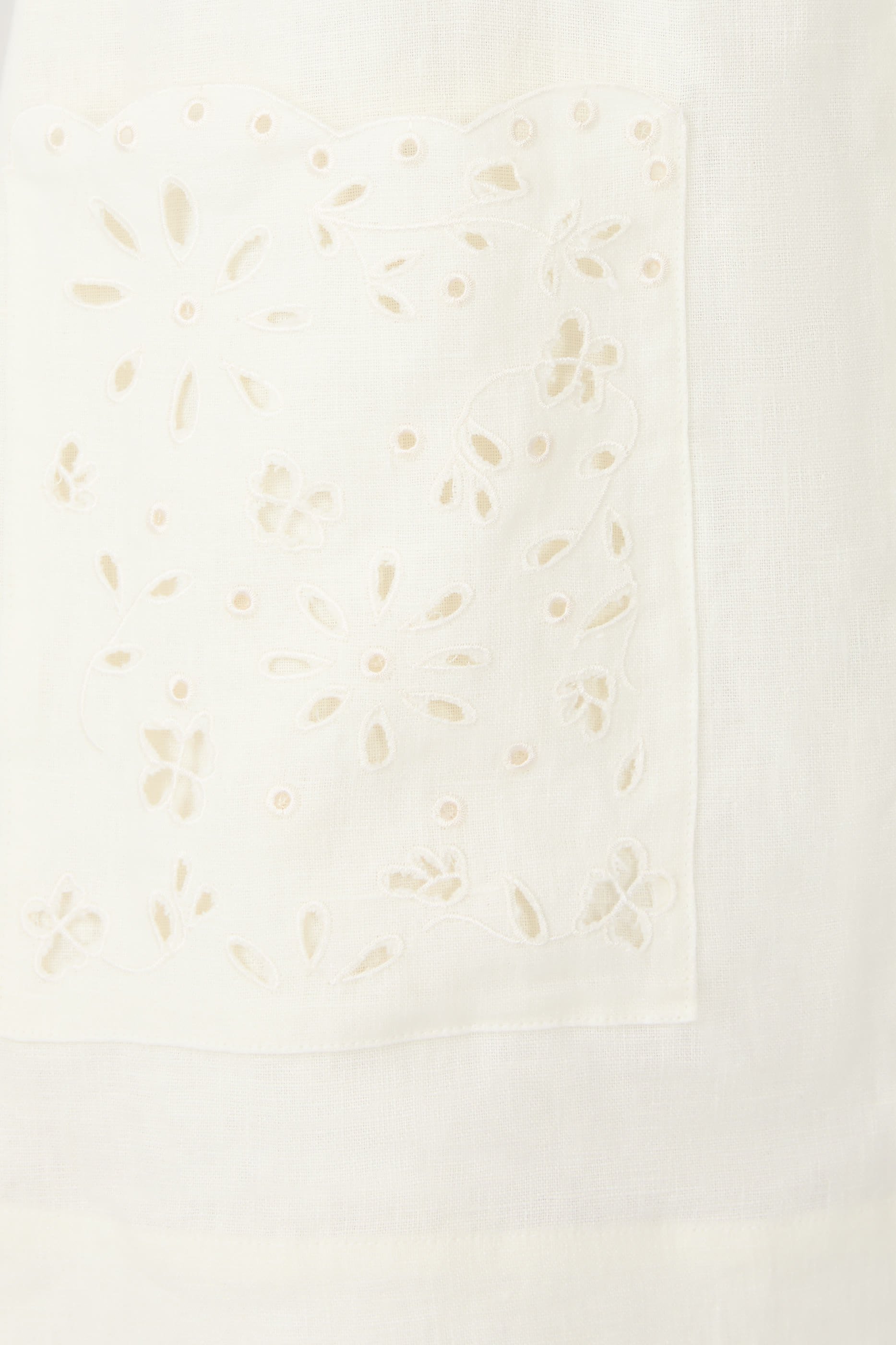 فستان شيفت مطرز بقصة قصيرة