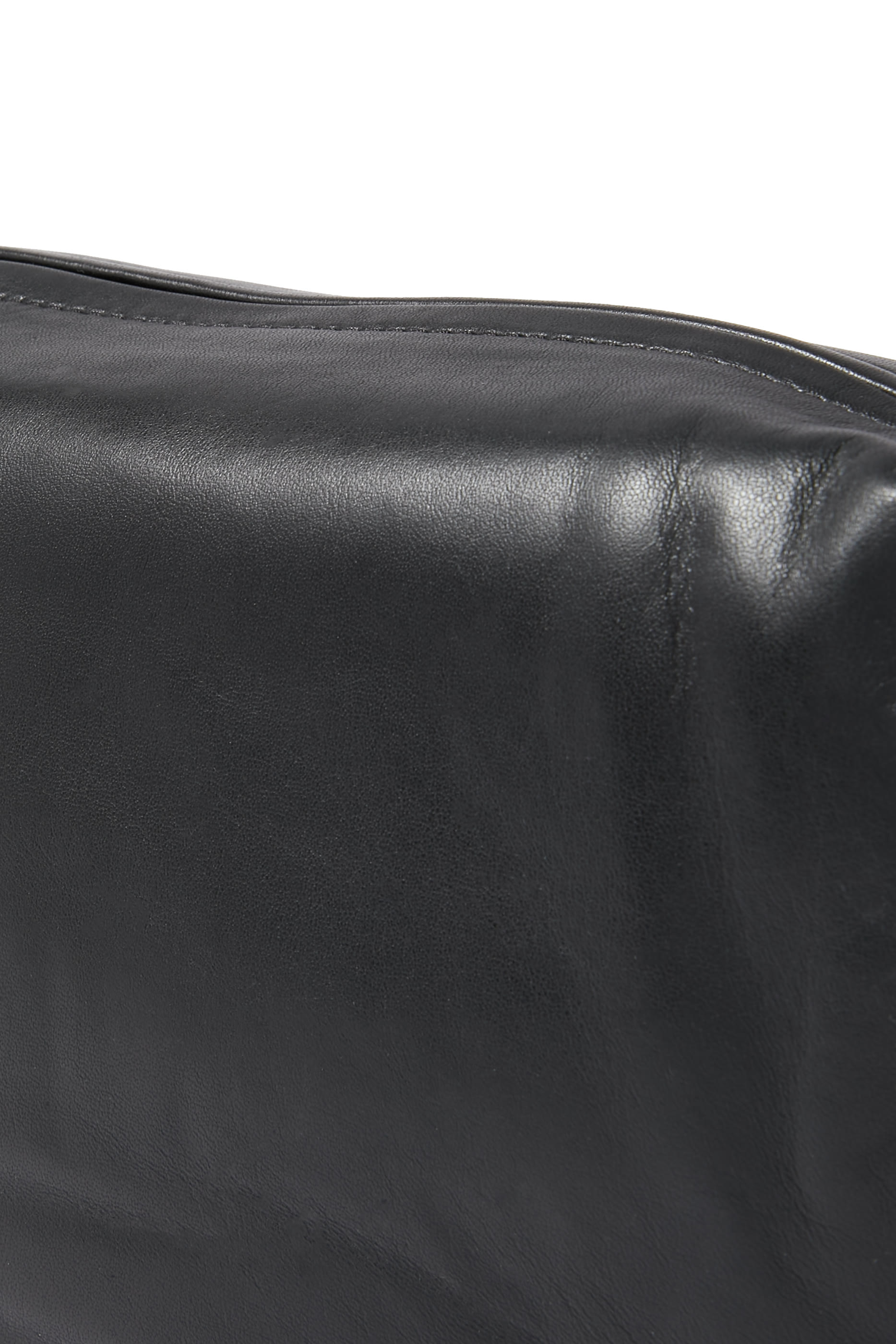 حقيبة سوفت بتصميم مقوس