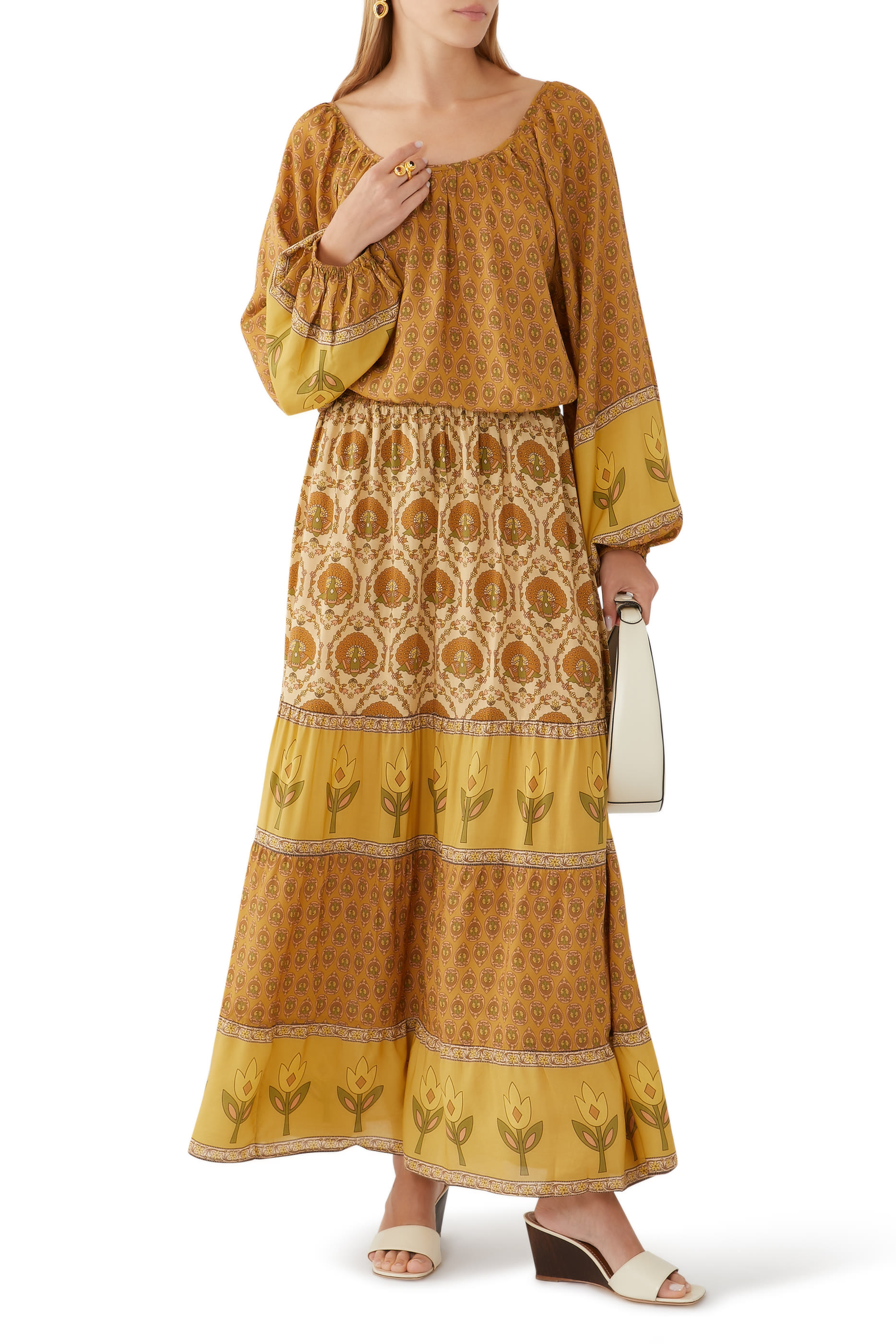 تنورة شاتو طويلة