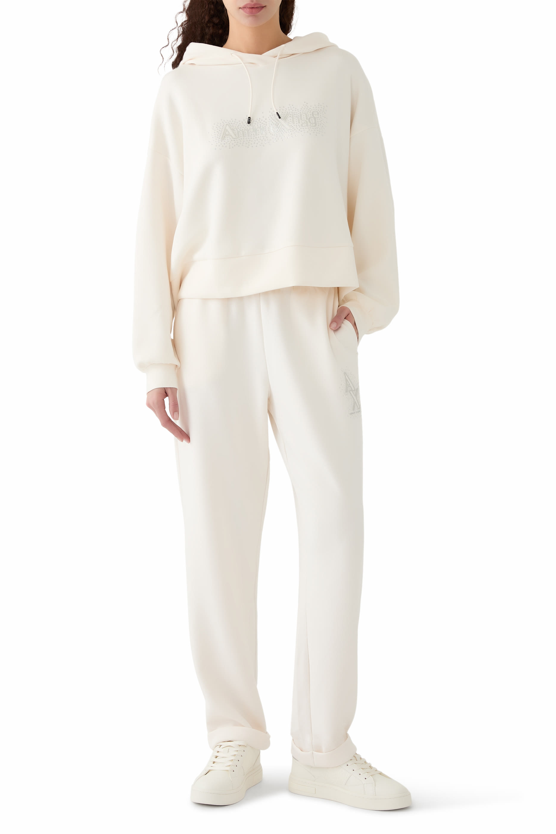 سويت شيرت بغطاء رأس وشعار الماركة