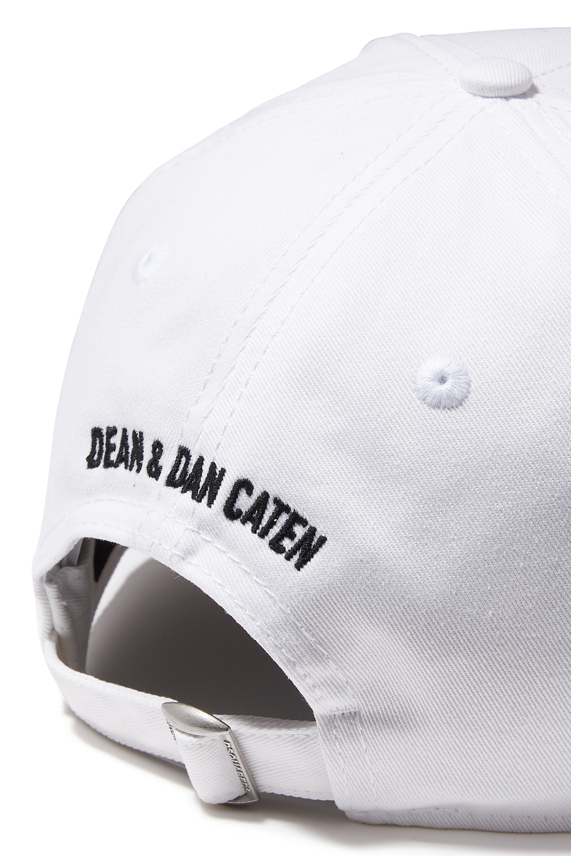 كاب بيسبول مطرز بشعار الماركة