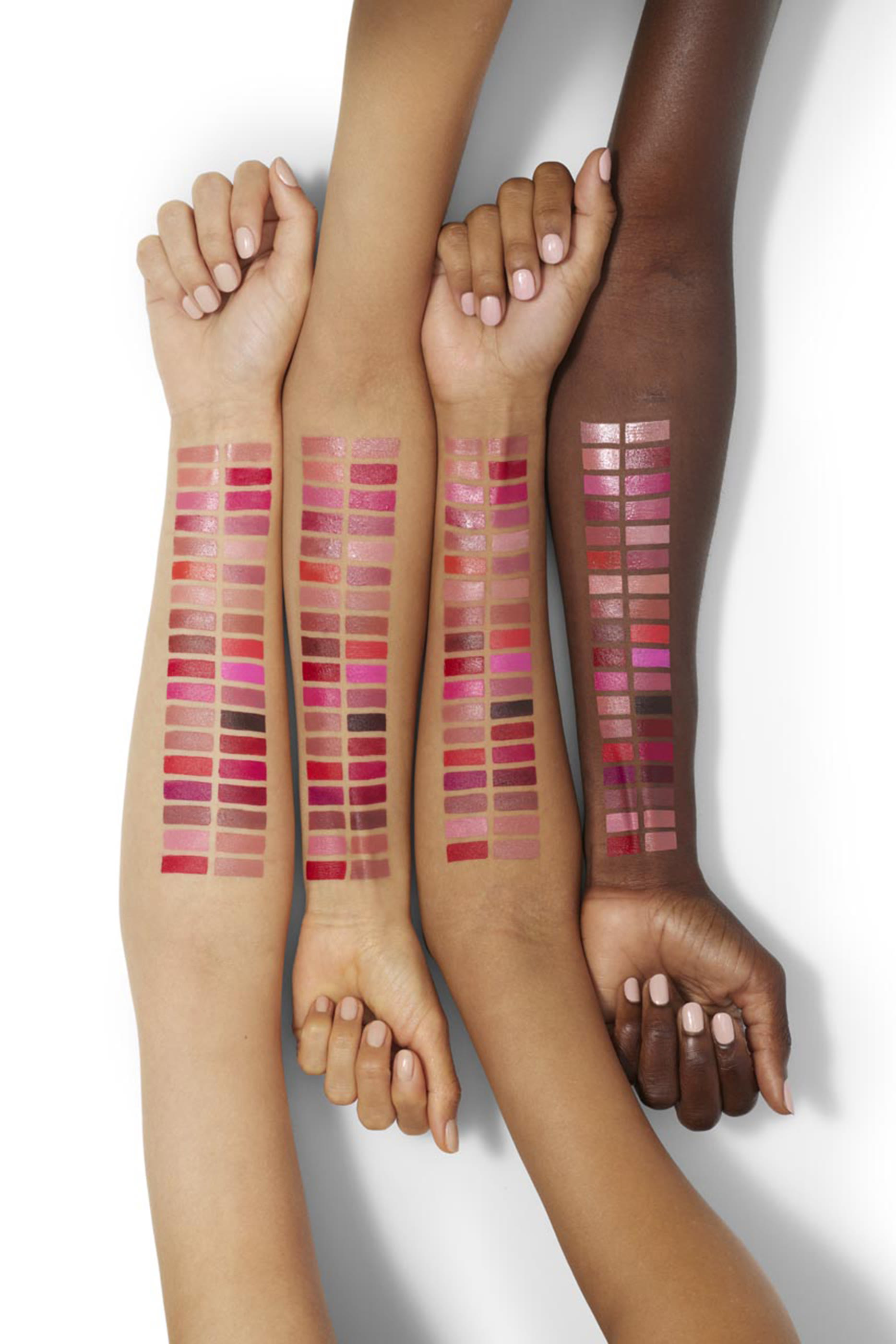 أحمر شفاه بوب يدوم طويلا